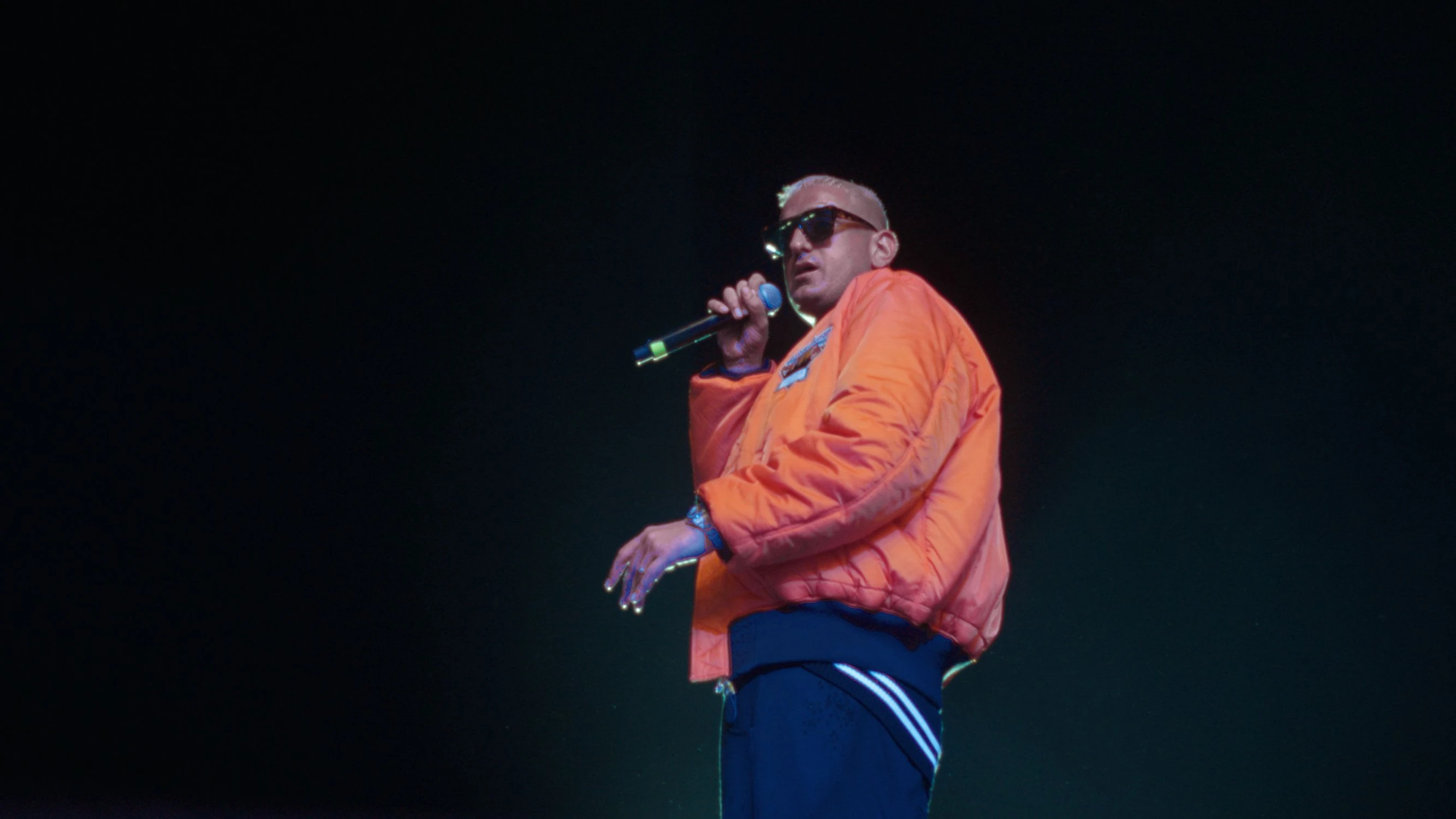 Haftbefehl zum Vierzigsten: Ist Baba Haft zurück? Haftbefehl zum Vierzigsten: Ist Baba Haft zurück?