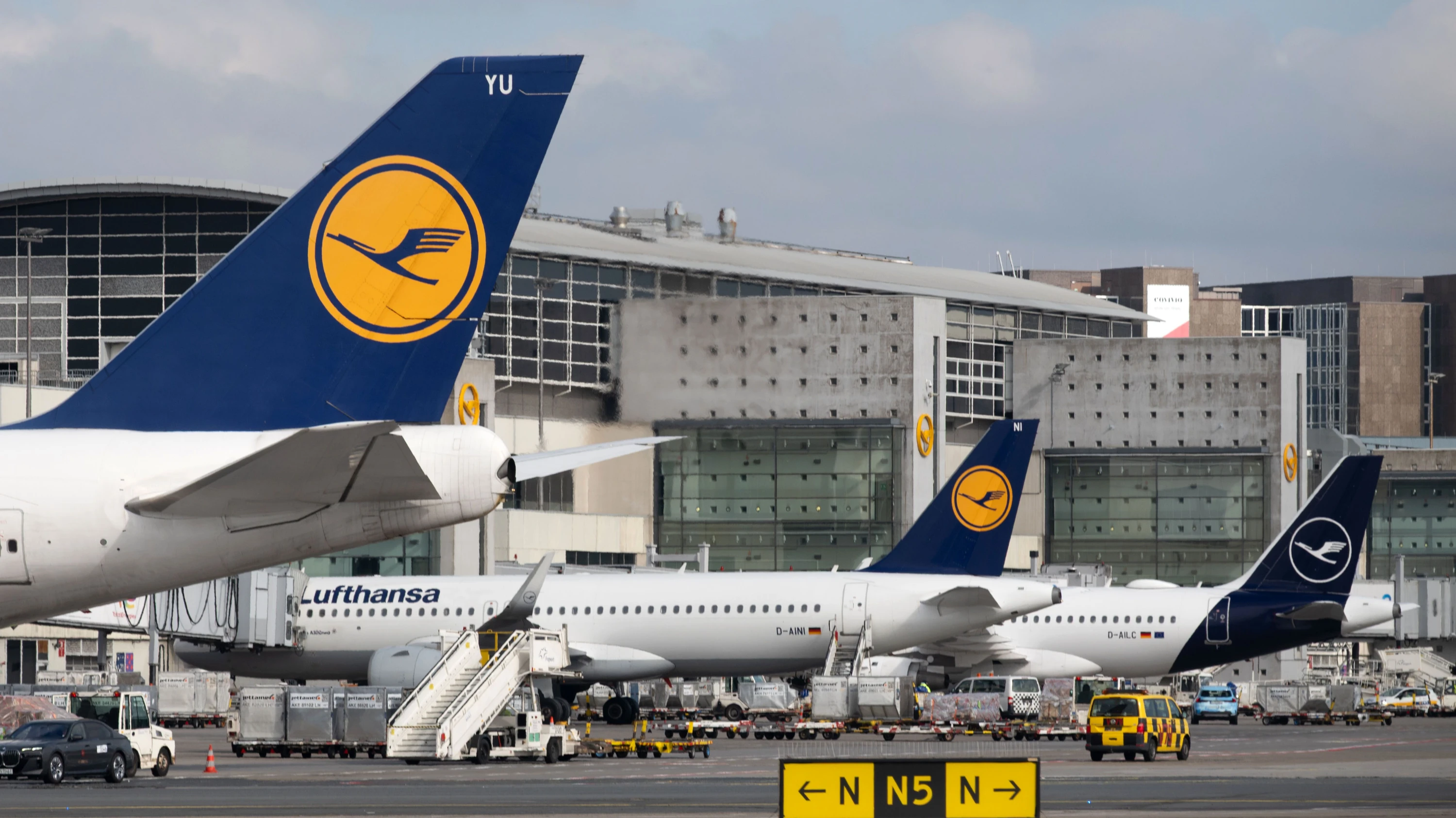 Vergangenheit und Zukunft: Vor 100 Jahren hob Lufthansa erstmals ab
