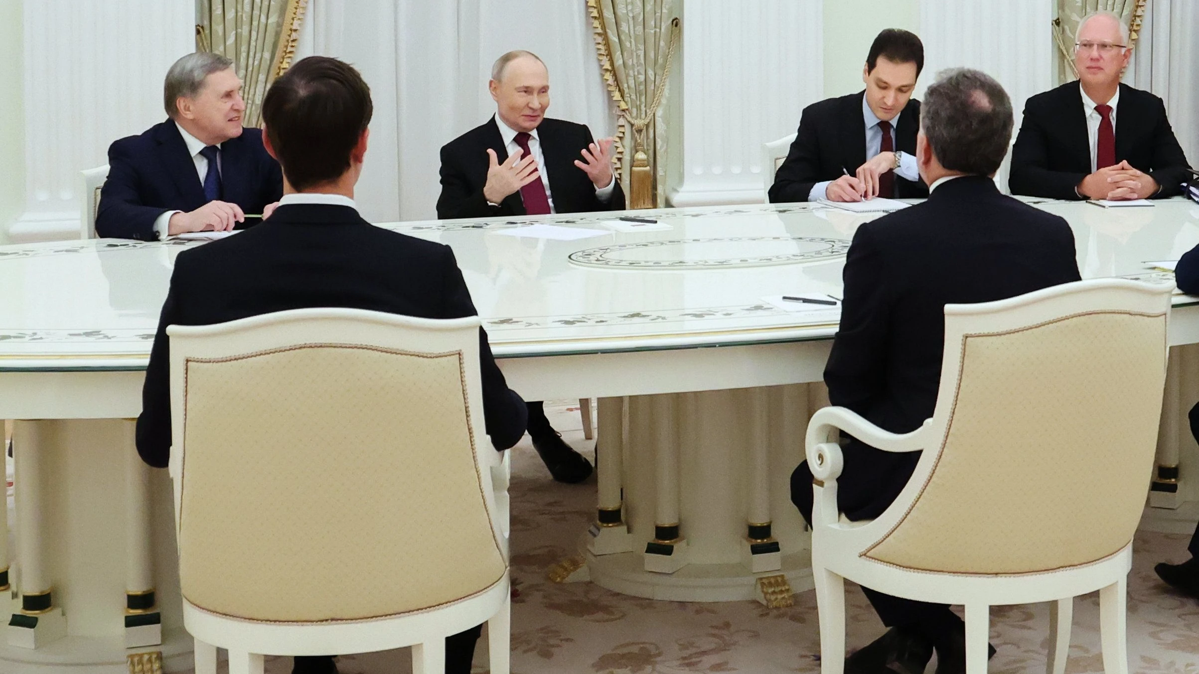 F.A.Z. Frühdenker: Nach dem Treffen in Moskau: Was wird aus Trumps Friedensplan?