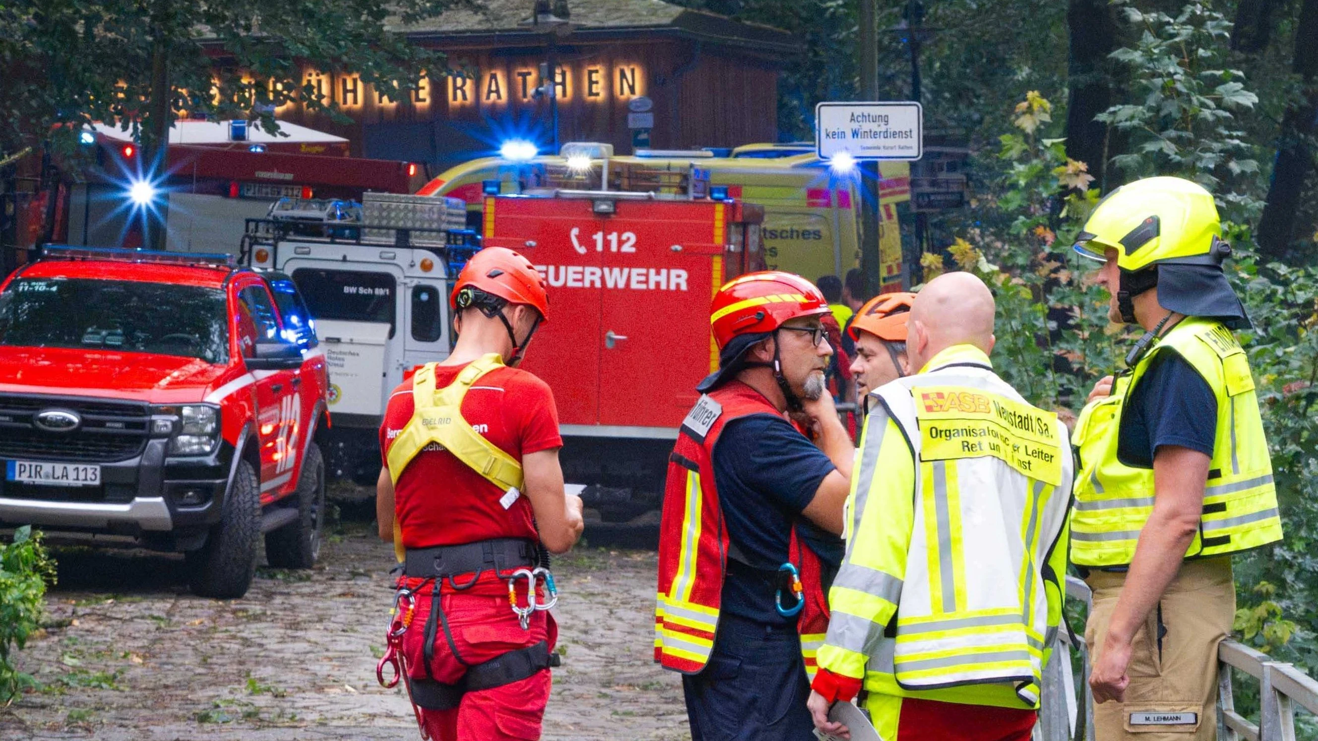 Bei einem Unwetter in Sachsen ist ein Mann ums Leben gekommen - dpa