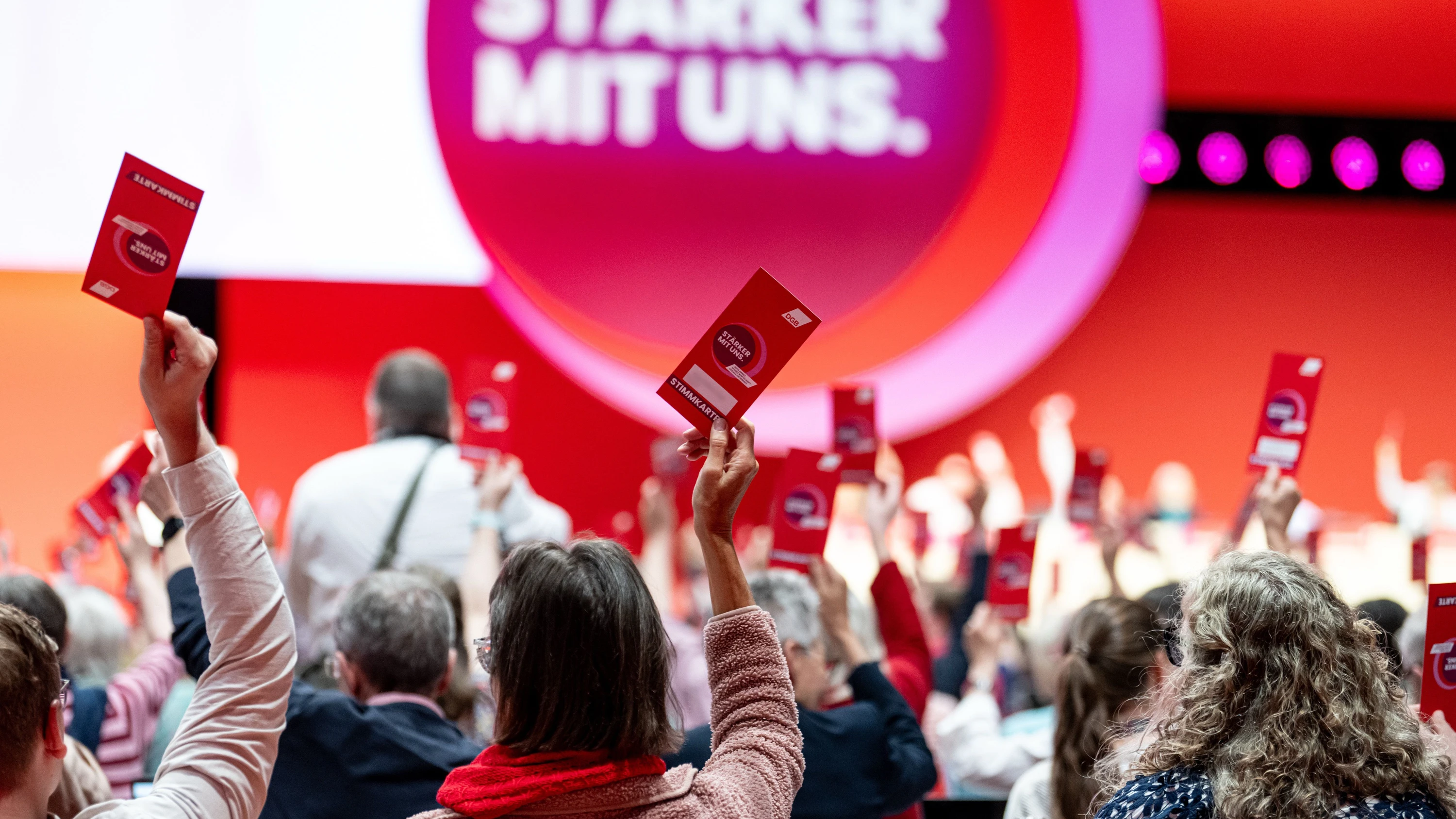 Deutschland-Liveblog: Klingbeil: Steuerreform nur mit höherer Belastung von Spitzenverdienern