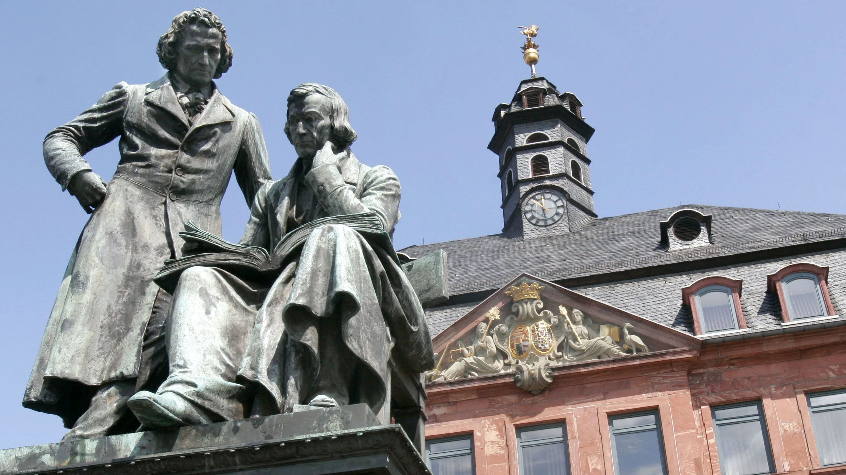 Hanau kreisfrei: Das Versprechen der Bürgernähe