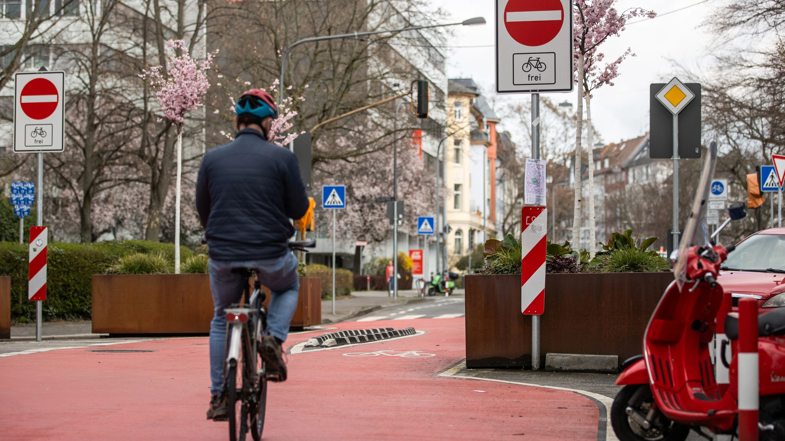 Bild: Koalitionsverhandlungen: CDU sieht Kurswechsel in der Verkehrspolitik gefährdet
