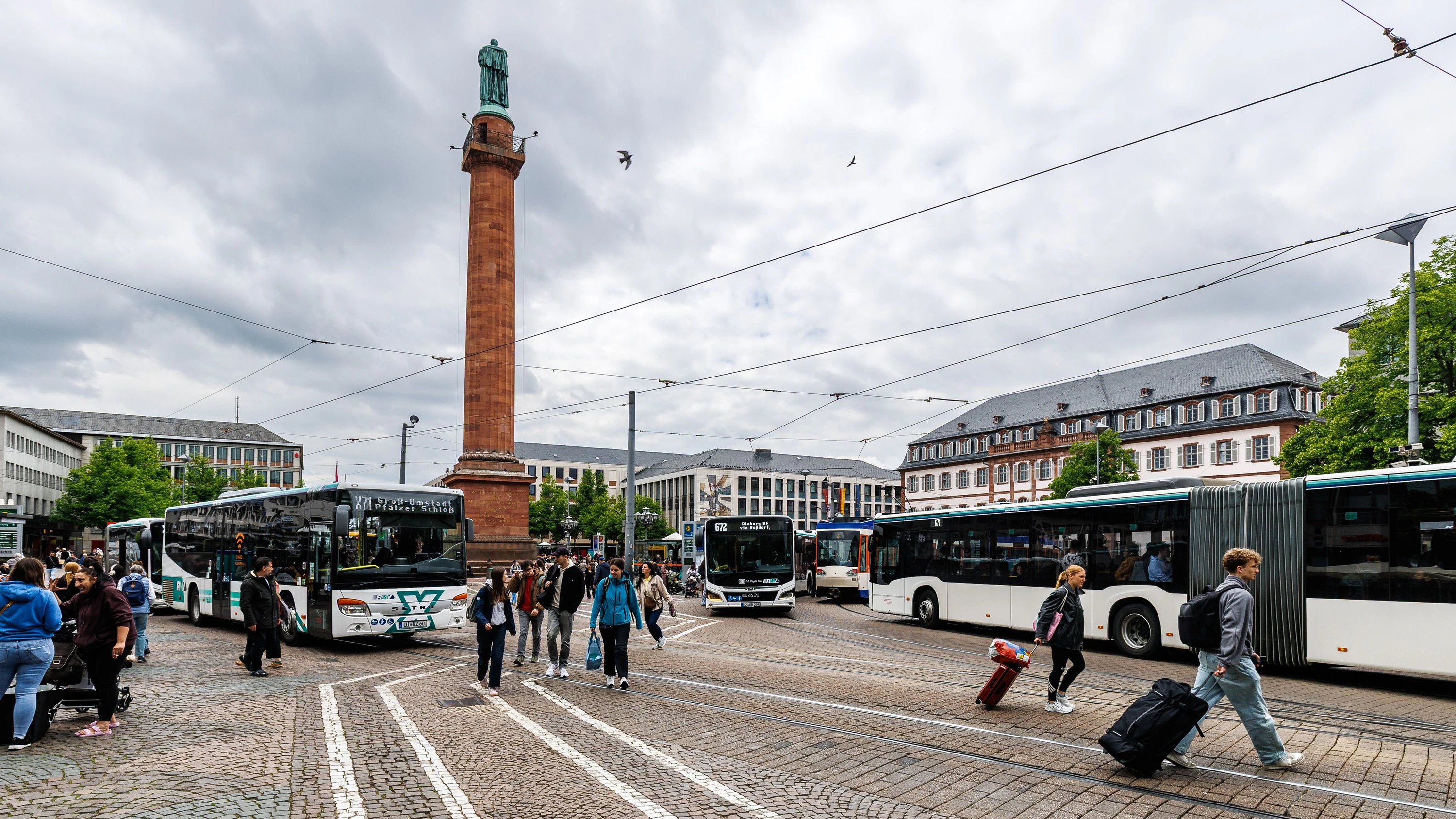Bild: Beschluss in Darmstadt: Linke Mehrheit will Schwarzfahrer vor Gefängnis bewahren