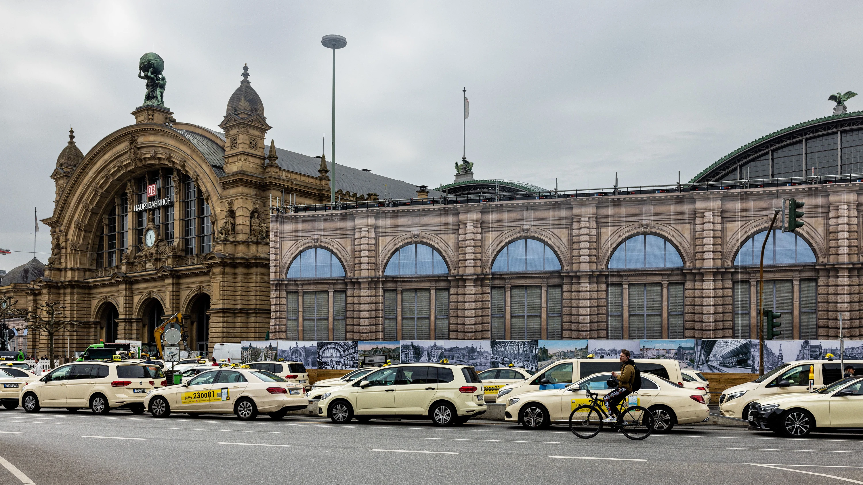 Frankfurter Taxizentrale: Keine Liebesheirat