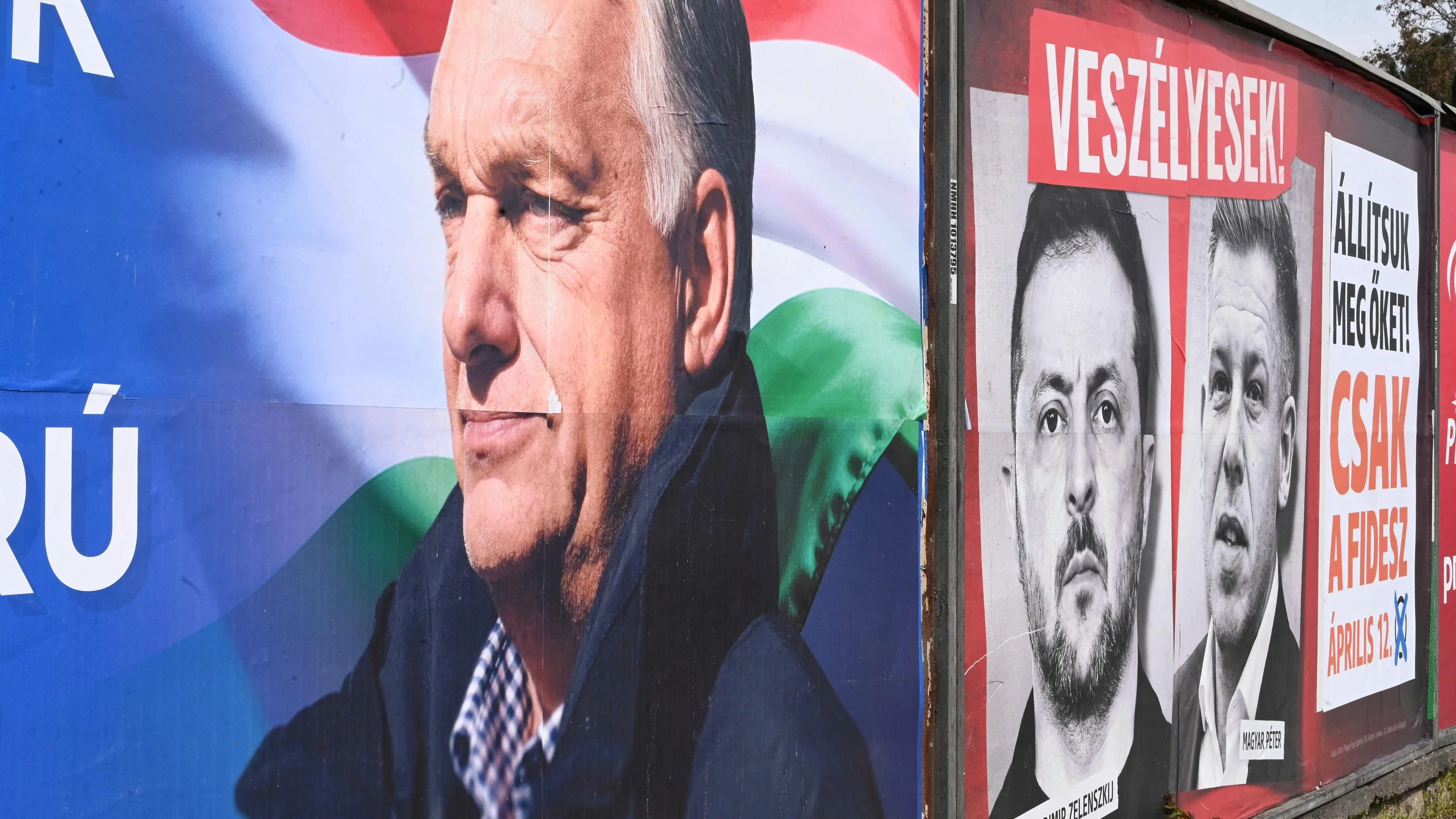 Wahlplakate in Budapest - AFP