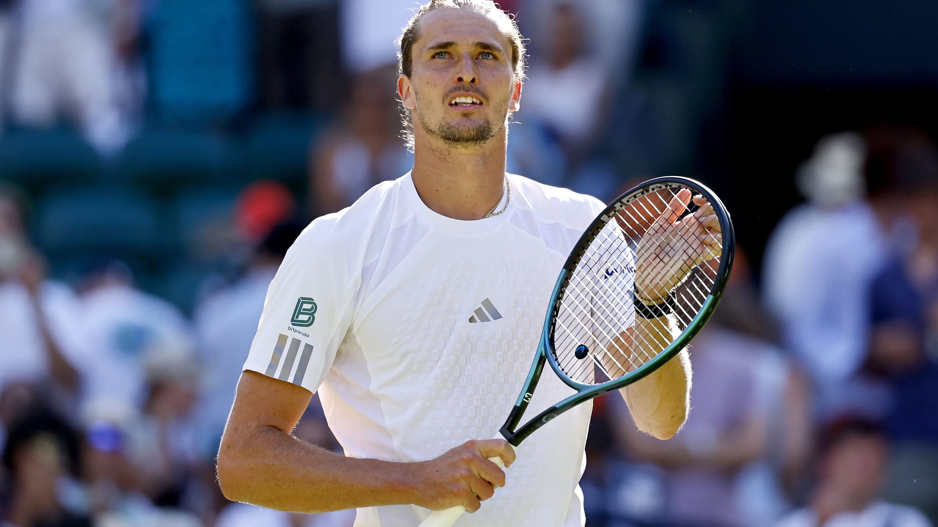 Alexander Zverev hat in der zweiten Runde von Wimbledon leichtes Spiel. - EPA