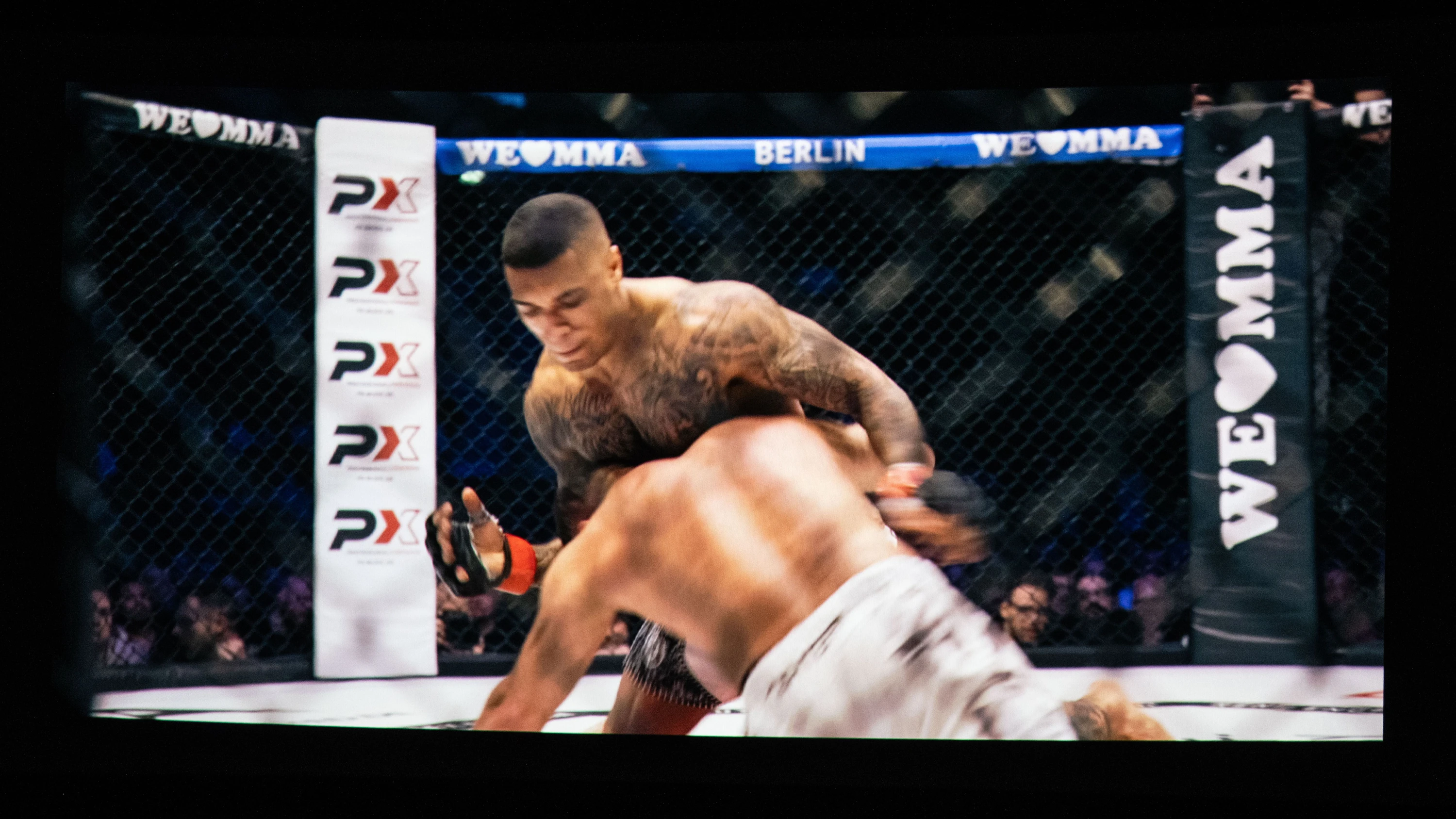 In der Miniserie berichten MMA-Kämpfer ungeschminkt ehrlich von Wünschen, Ängsten und Rückschlägen. - Inga Klöber