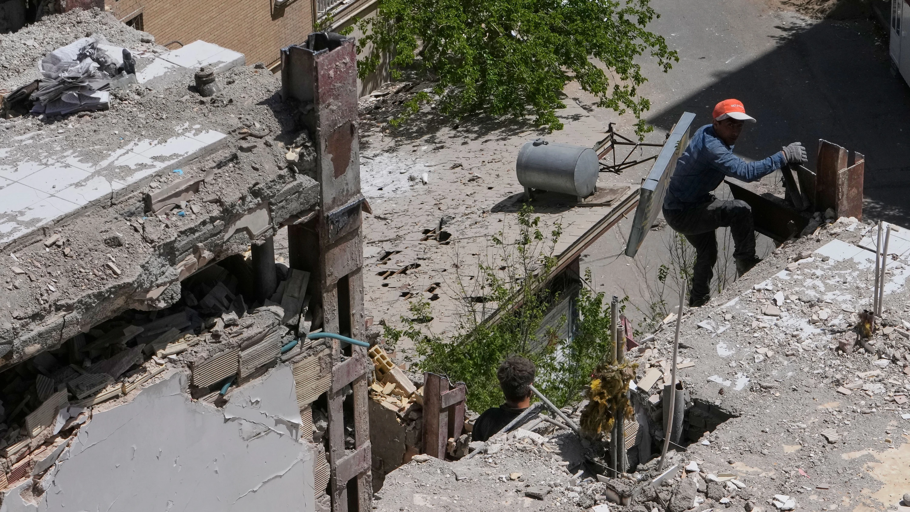 Irankrieg: „Manche leben in halbzerstörten Wohnungen“