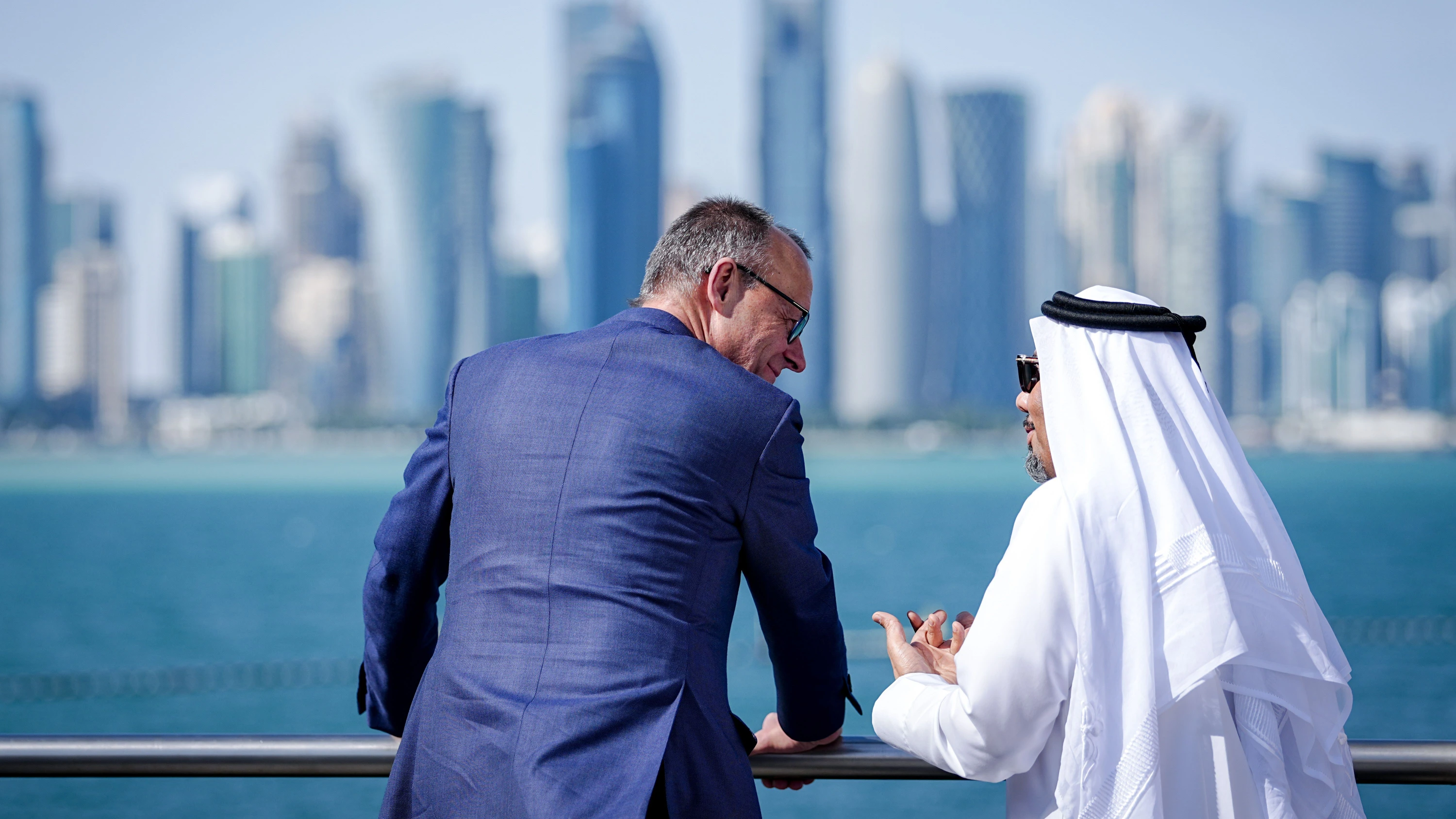 Kanzler auf Werbetour: Warum Merz die Golfstaaten als Partner gewinnen will