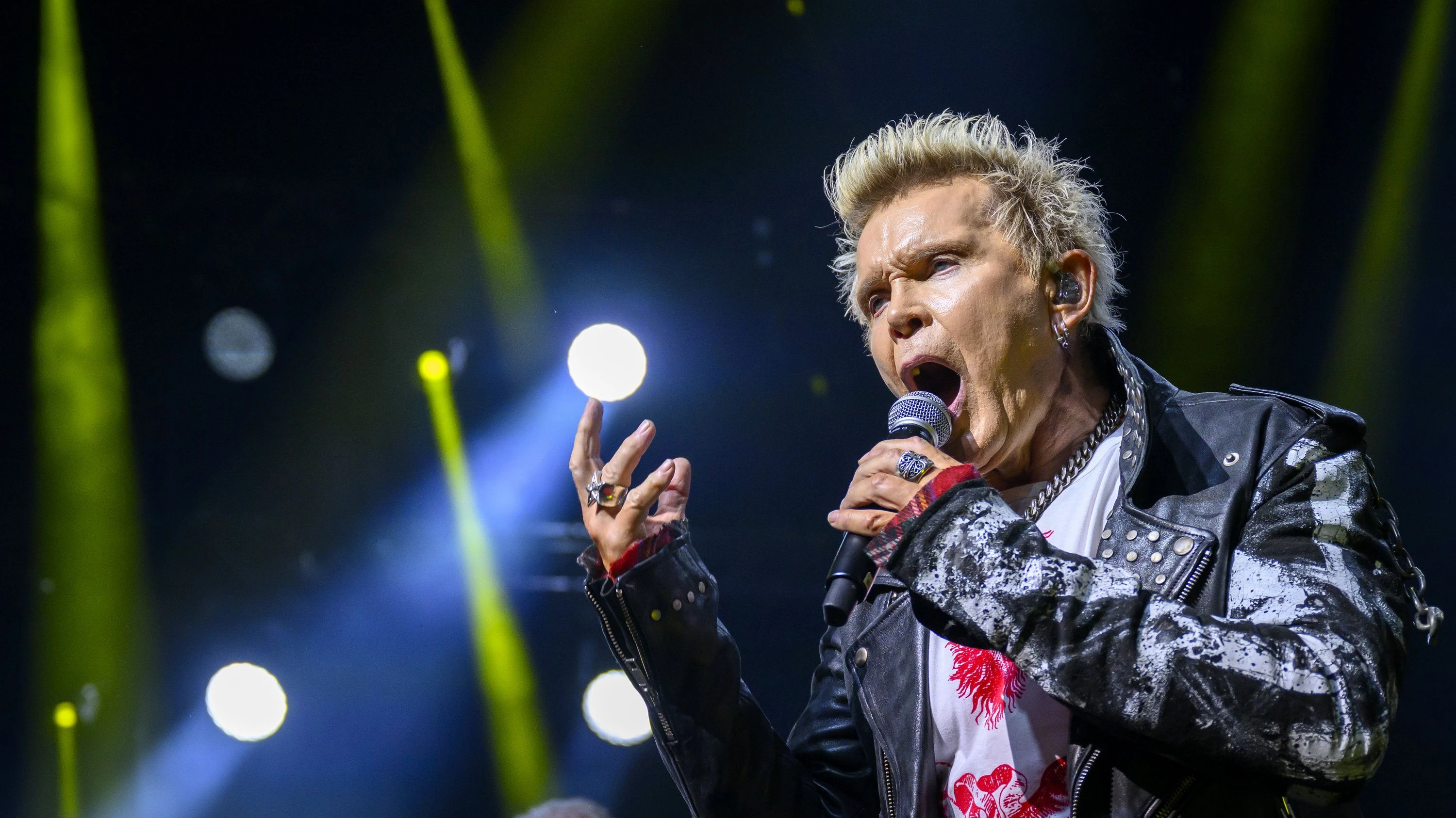 70. Geburtstag: Kultrocker Billy Idol: „Ich genieße es, Opa zu sein“ 70. Geburtstag: Kultrocker Billy Idol: „Ich genieße es, Opa zu sein“