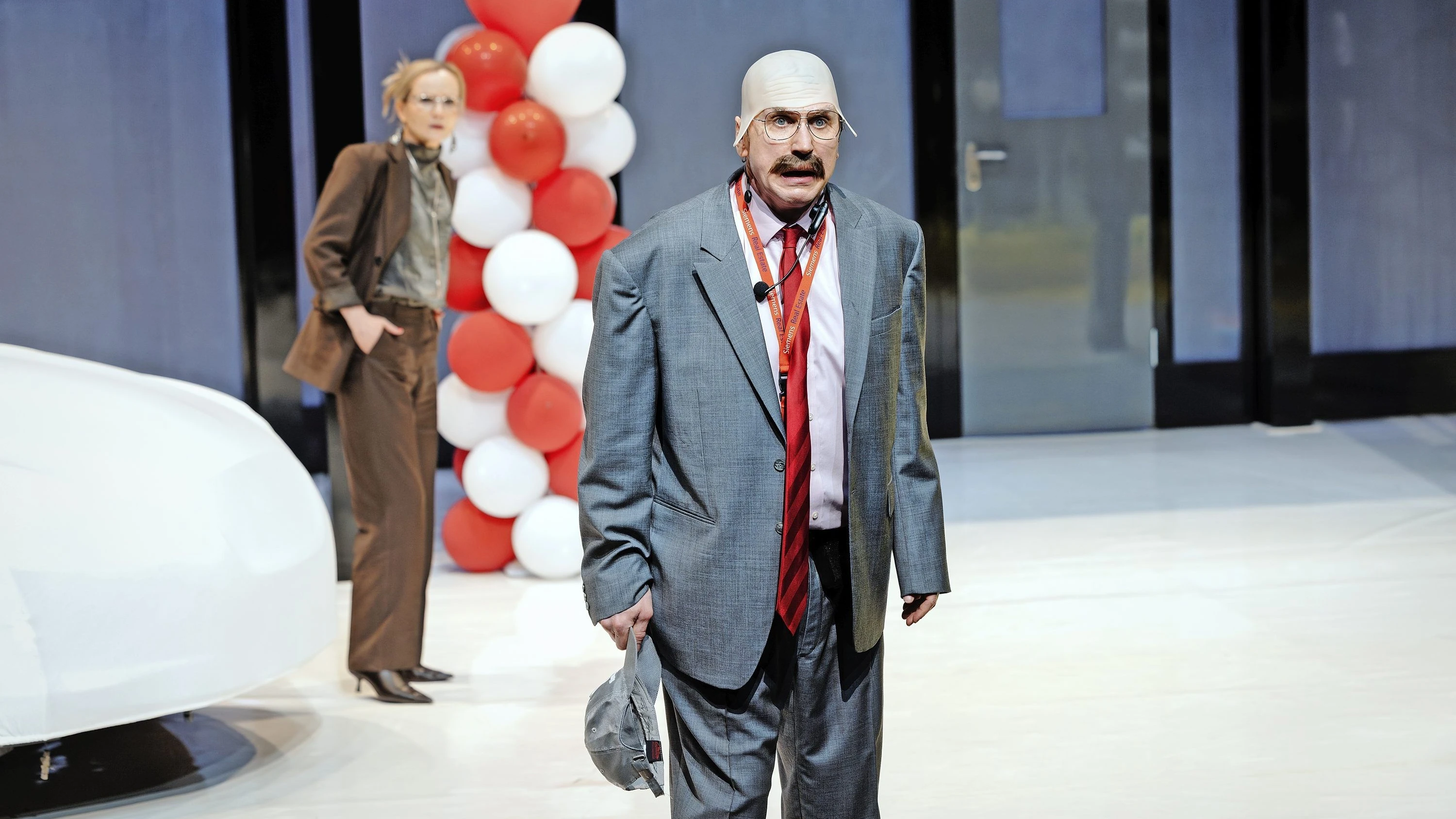 Theater mit Lars Eidinger: Kann er nicht sehen, wofür? Theater mit Lars Eidinger: Kann er nicht sehen, wofür?