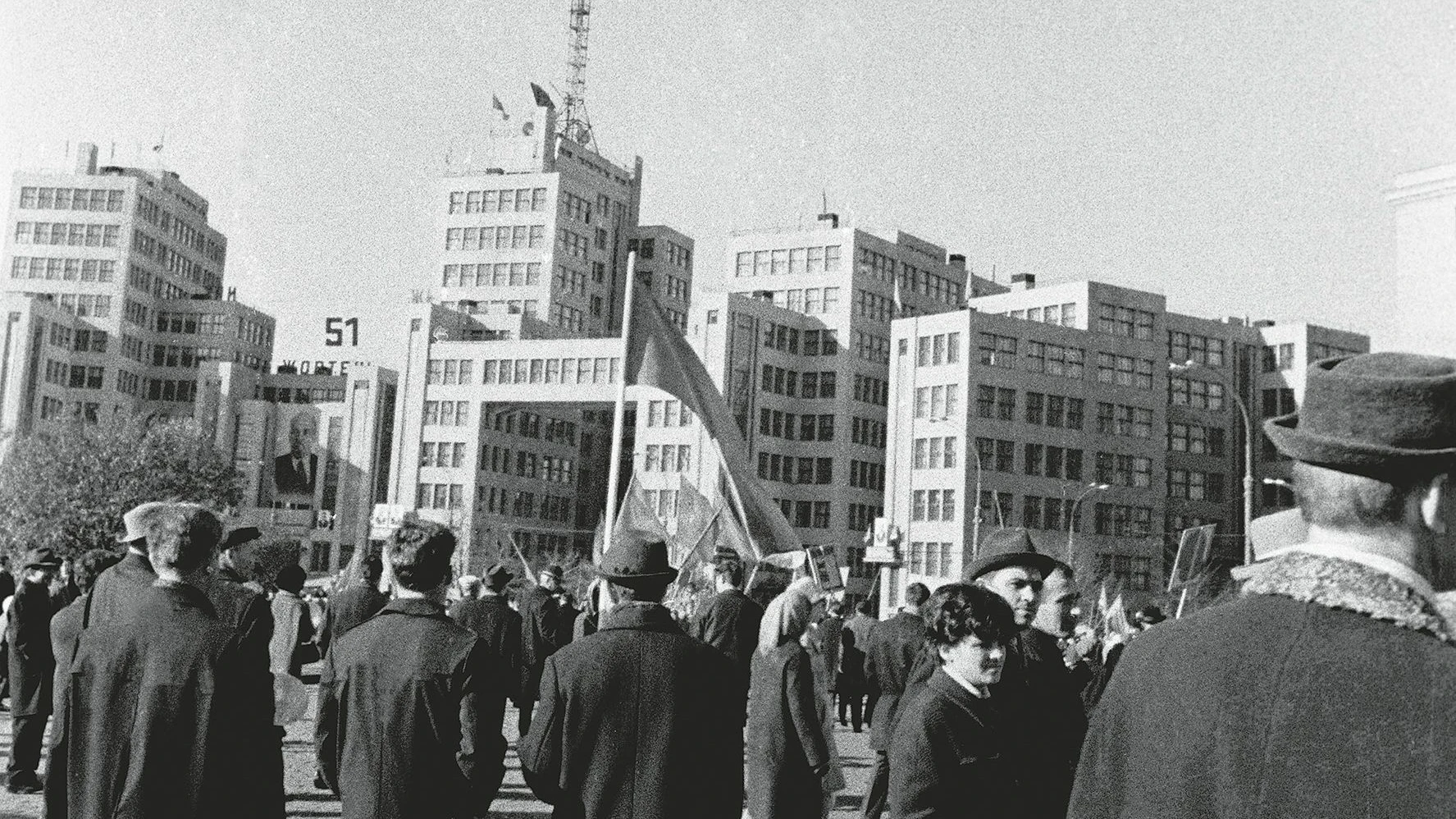 Eine Stadt im Krieg: Stille Tage in Charkiw Eine Stadt im Krieg: Stille Tage in Charkiw