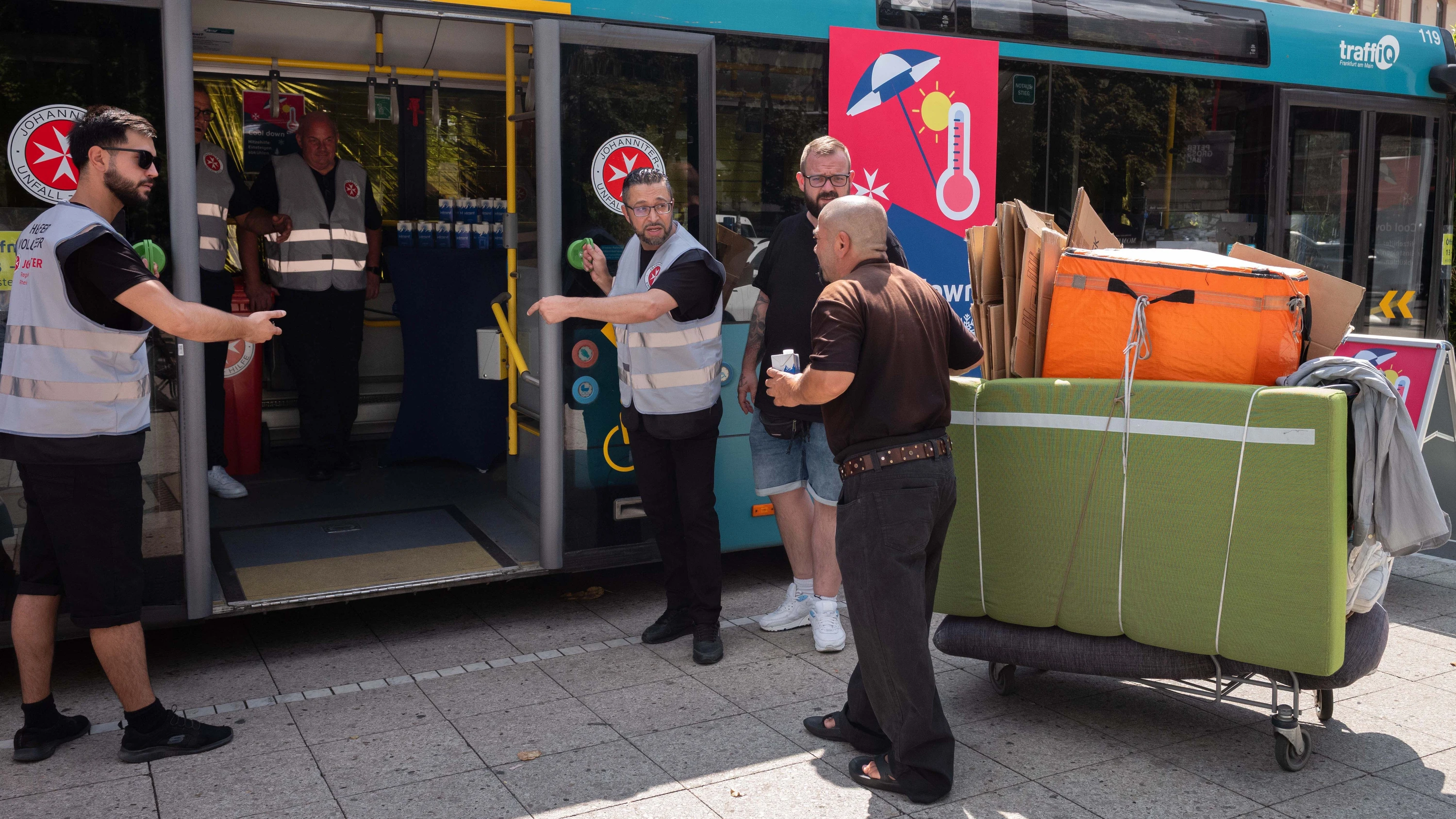 Obdachlose und Hitze: Den ganzen Tag in der prallen Sonne