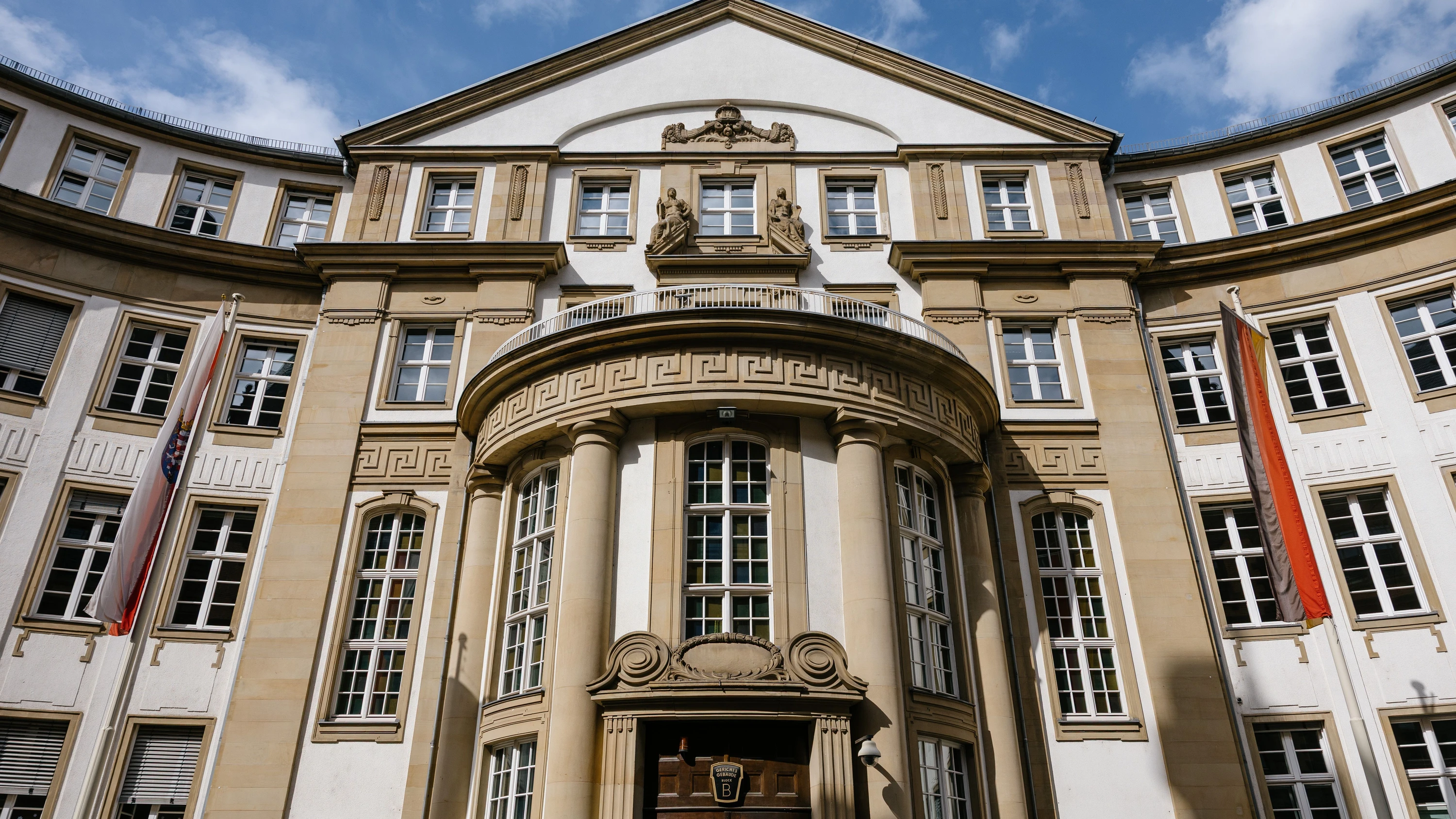 am-frankfurter-amtsgericht.webp