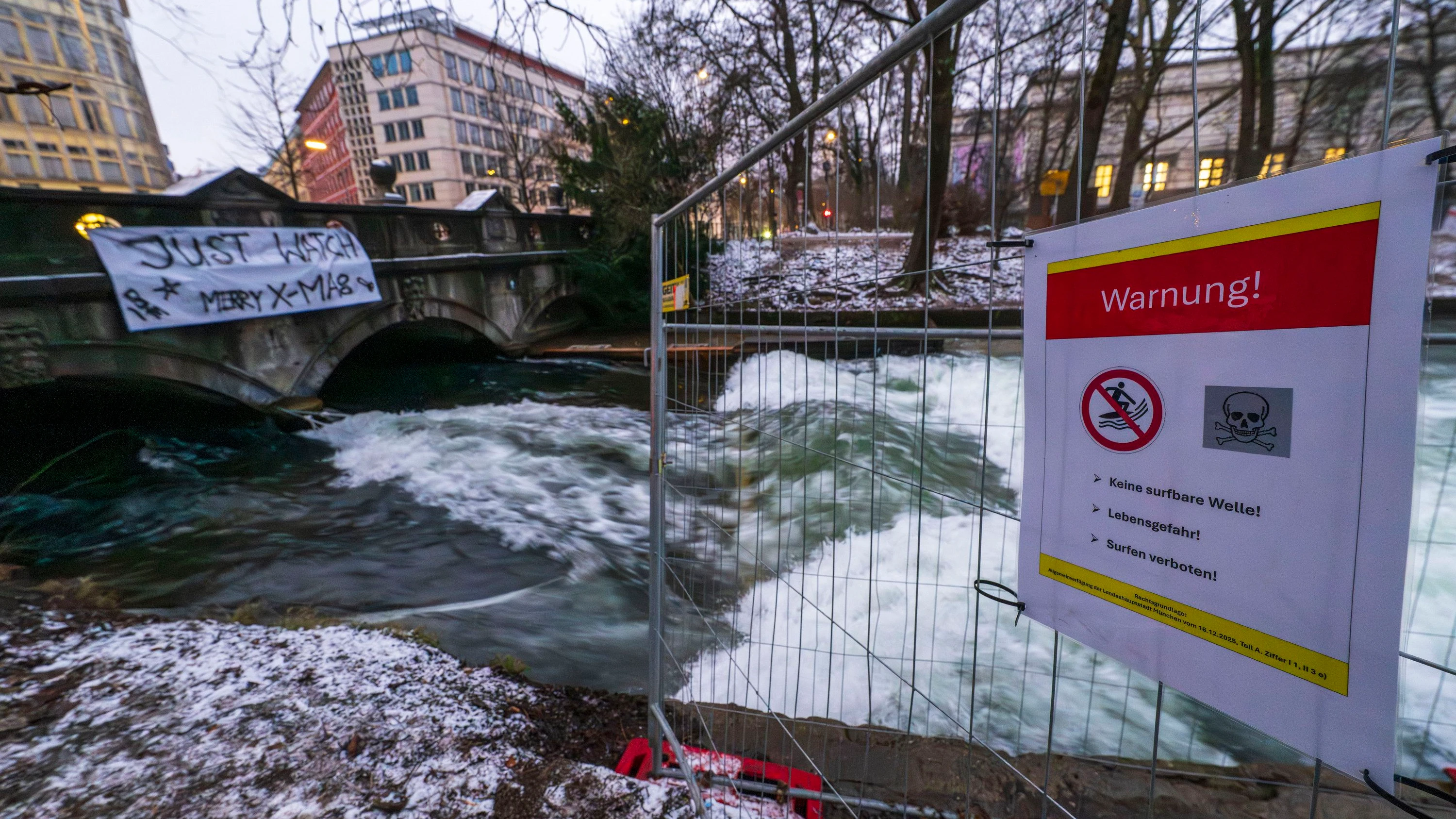 Konflikt um eisbachwelle: „Die Stadt nutzt Sicherheit als Totschlagargument“