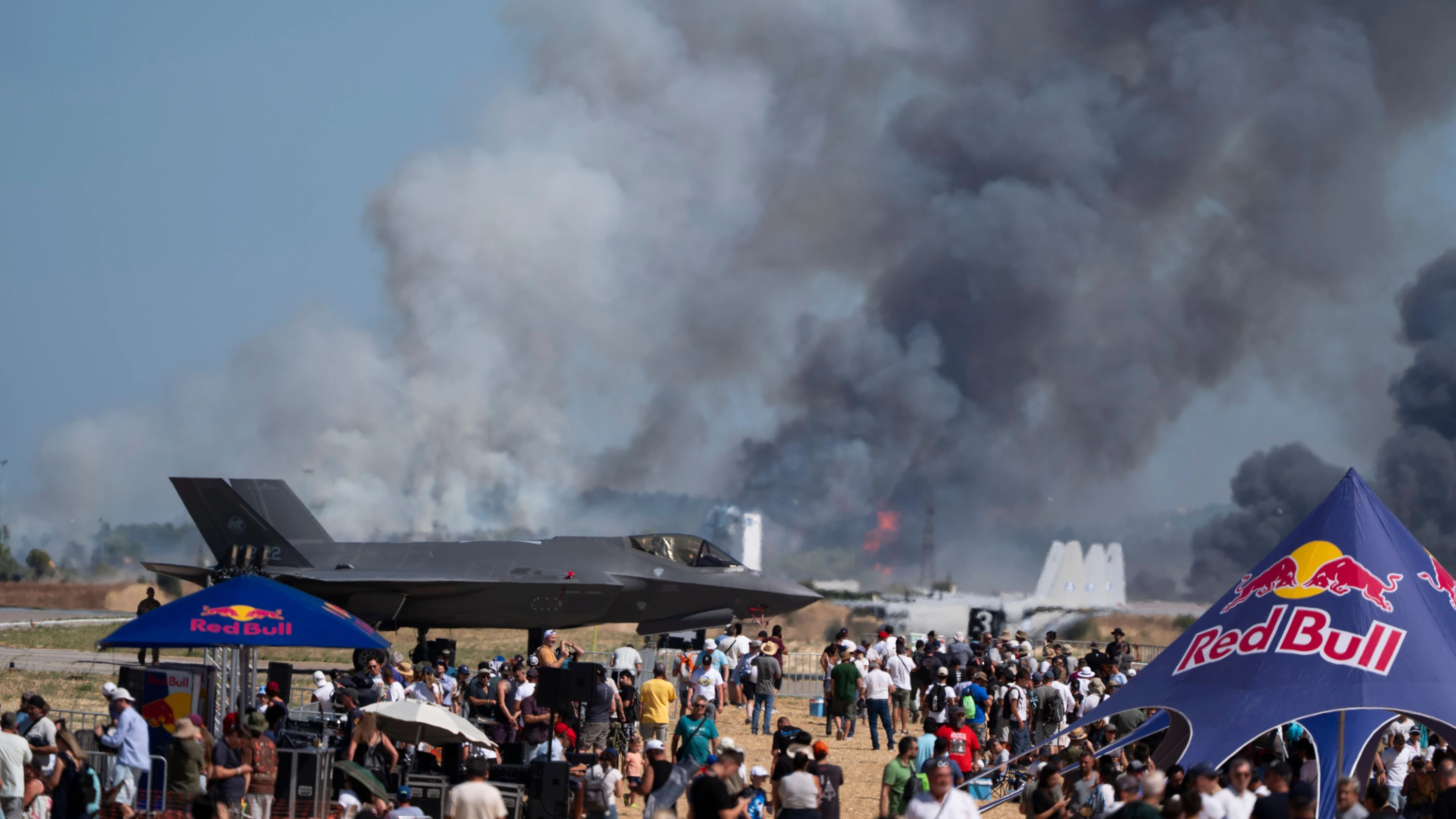 „Athens Flying Week“: Absturz bei Flugshow in Griechenland – zwei Tote