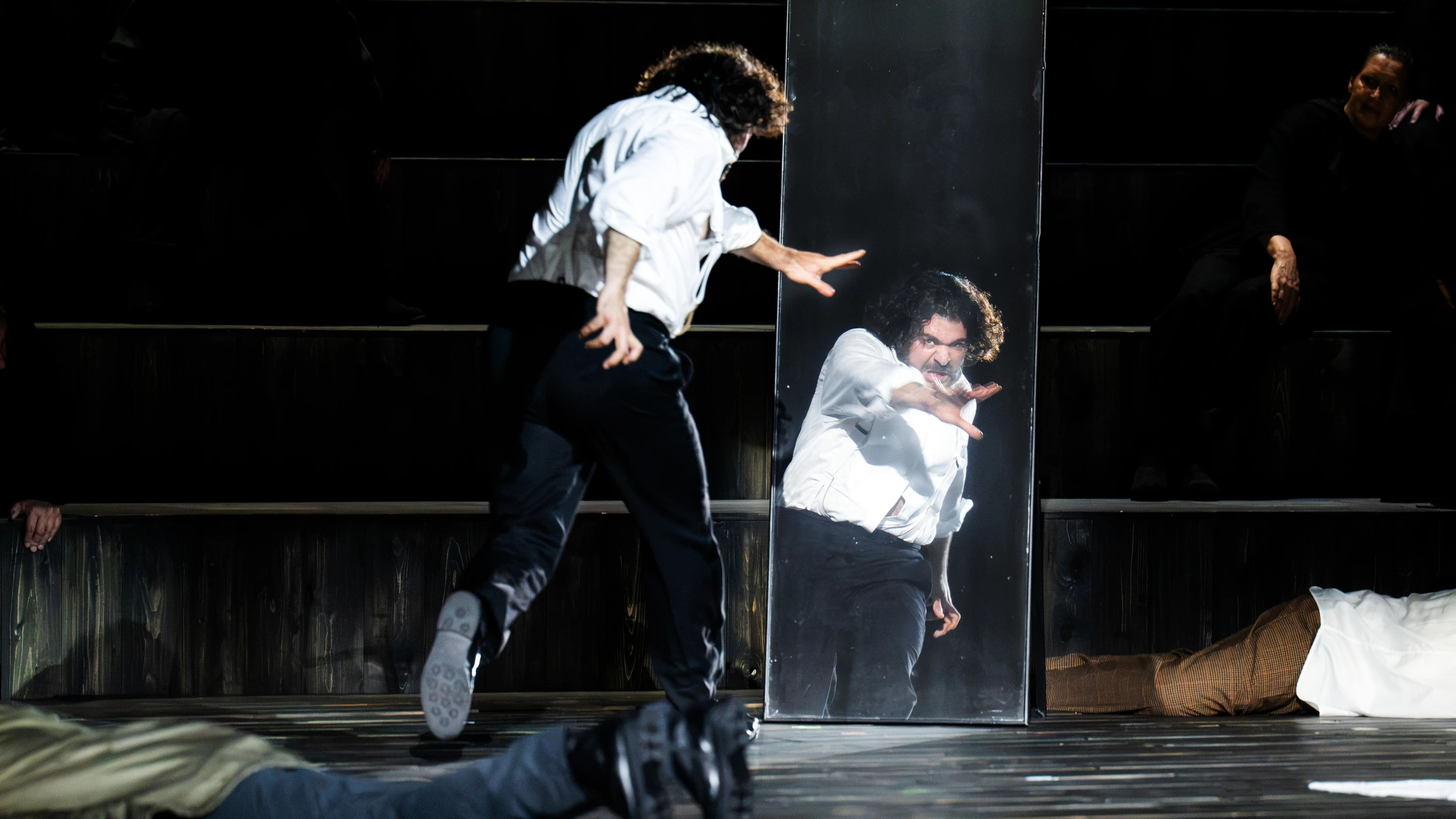 „Macbeth“ in Hamburg: Die Diener der Hölle führen Regie „Macbeth“ in Hamburg: Die Diener der Hölle führen Regie