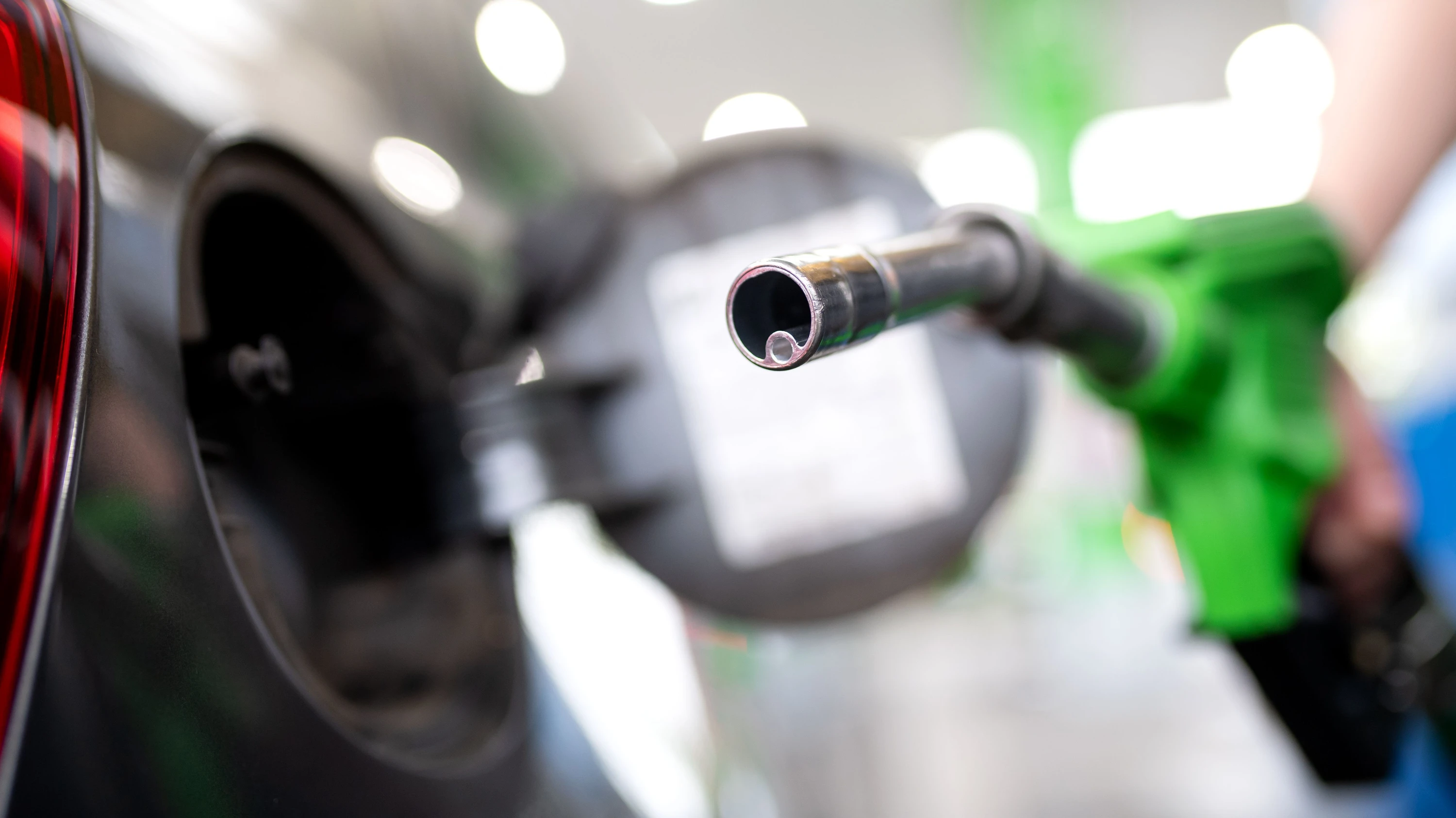 Kraftstoffpreise: Teurer Diesel