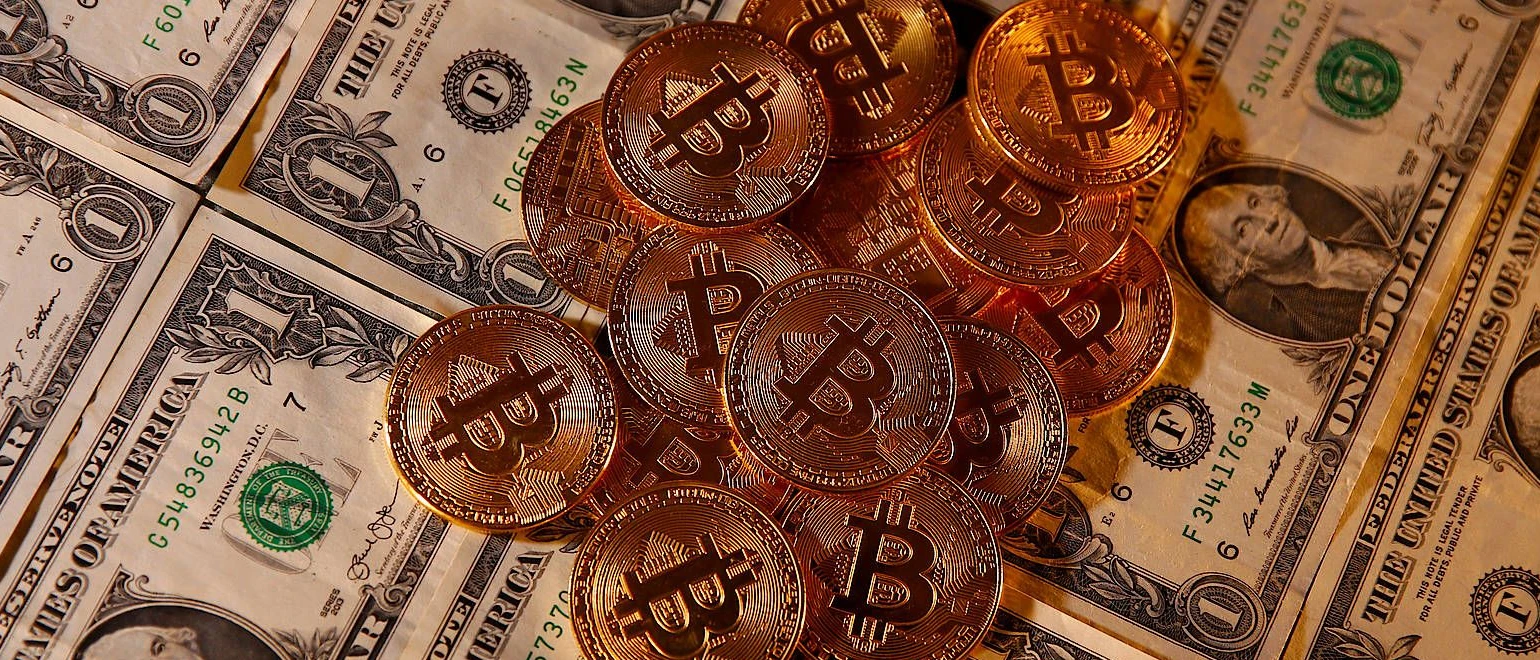 Krypto-Währung Bitcoin überspringt Marke von 20.000 Dollar | FAZ