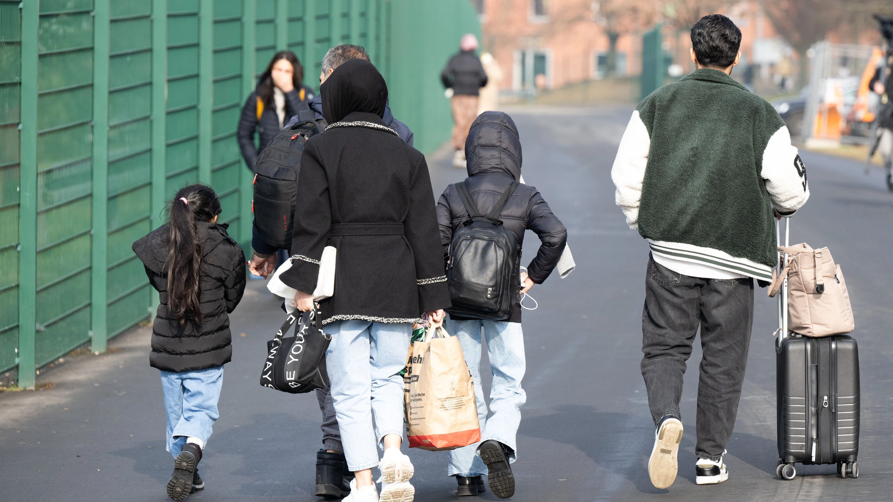 Rhein-Main-Liveblog: Abschiebungen aus Hessen leicht rückläufig