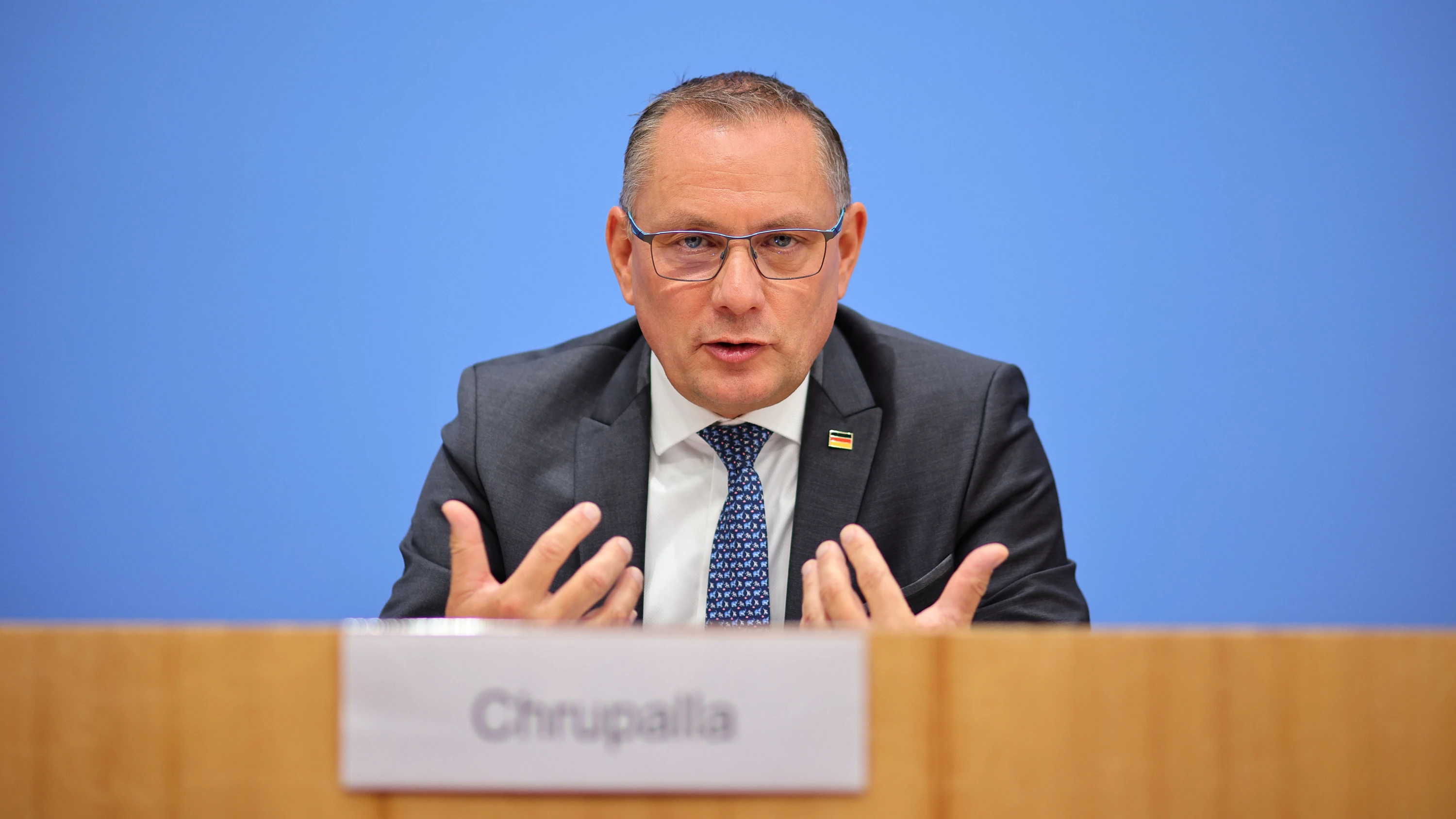 Liveblog zur Wahl in Sachsen-Anhalt: Chrupalla: Wir sind gesprächsbereit auch in Richtung CDU