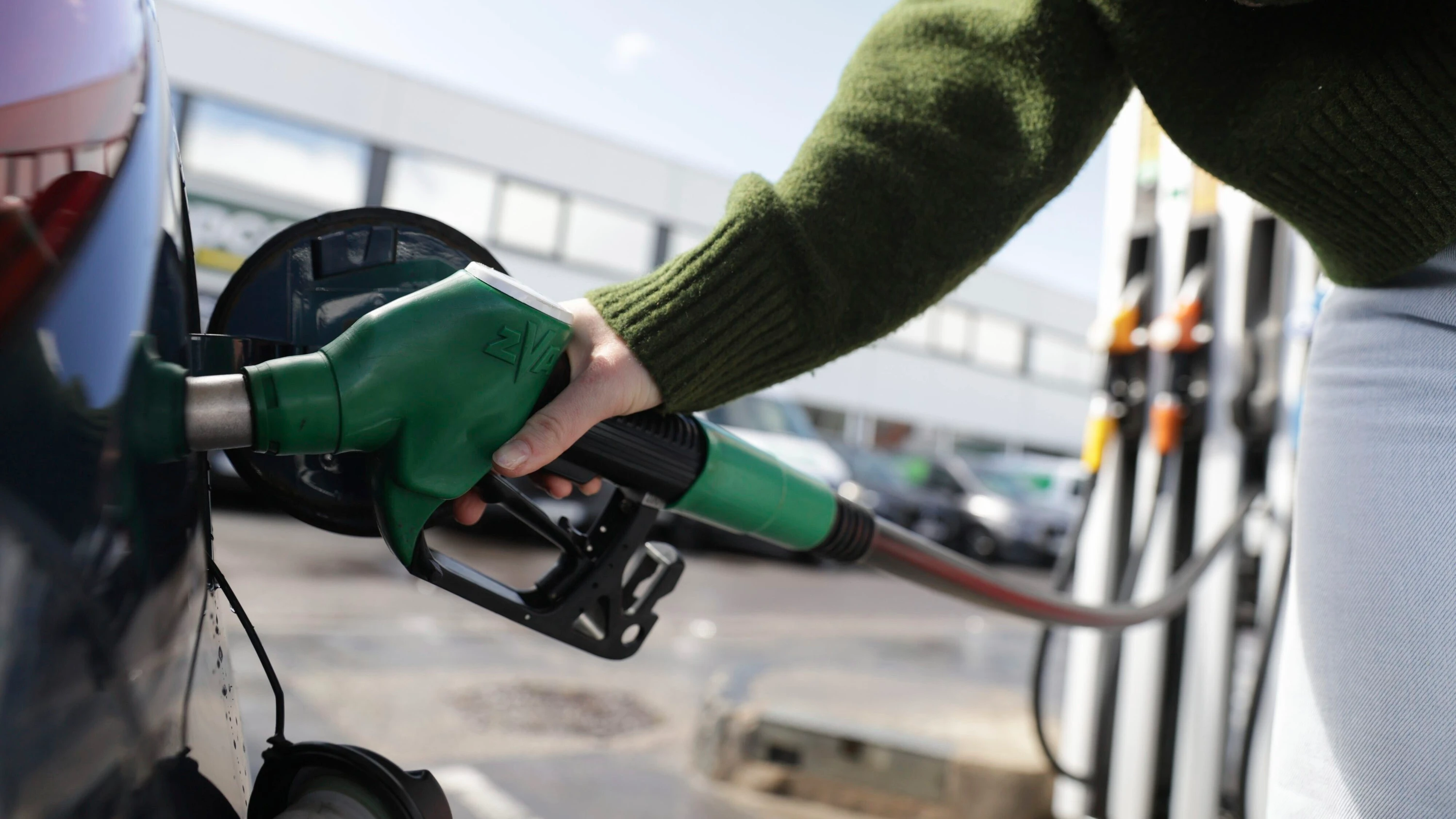 Preisvergleich: Hier ist das Tanken in diesem Sommer billiger