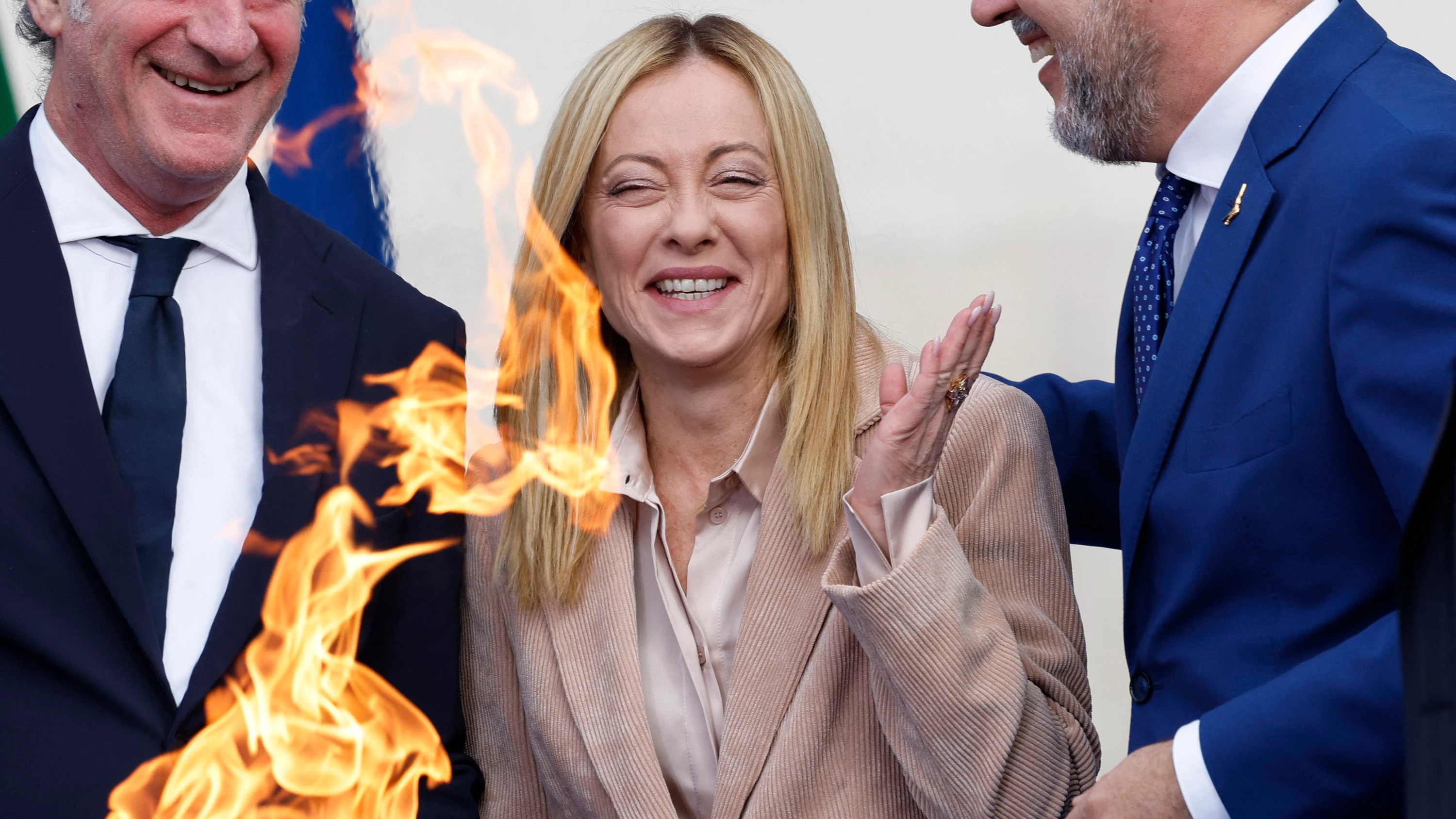 Olympische WinterSpiele: ICE-Beamte helfen nicht gegen Meloni