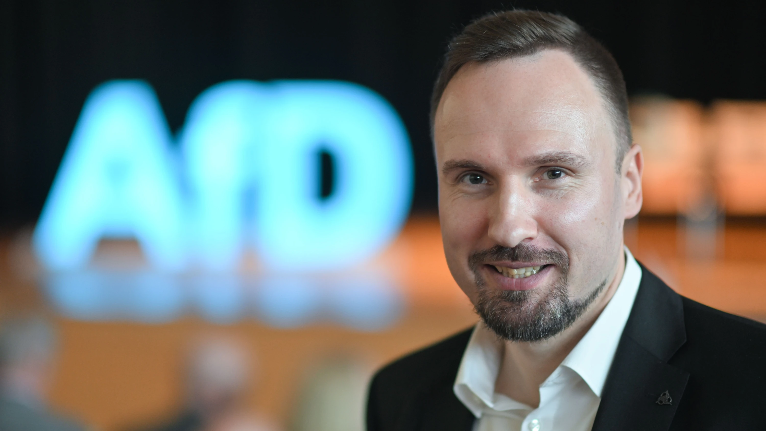 Alkoholfahrt und Prügelei: Grüne und Linke fordern Konsequenzen für AfD-Abgeordneten