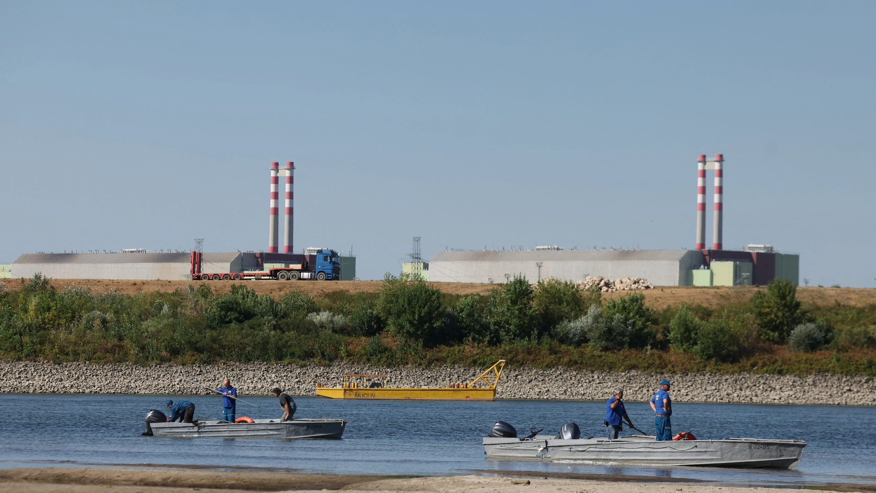 Kampf gegen Dürre: Ungarn staut Donau für Atomkraftwerk