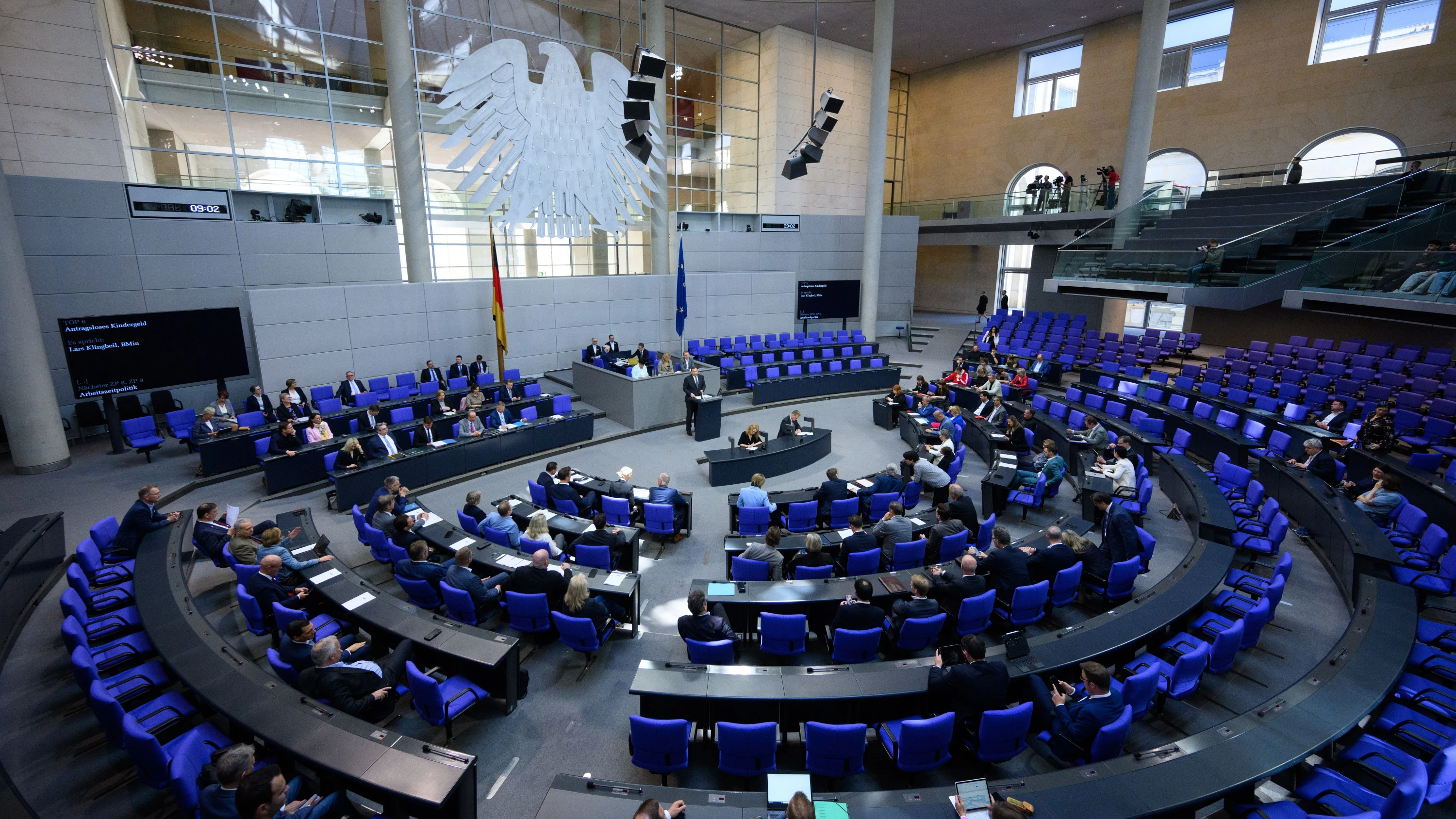 Bundestag: Warum die Abgeordneten auf 500 Euro verzichten wollen Bundestag: Warum die Abgeordneten auf 500 Euro verzichten wollen