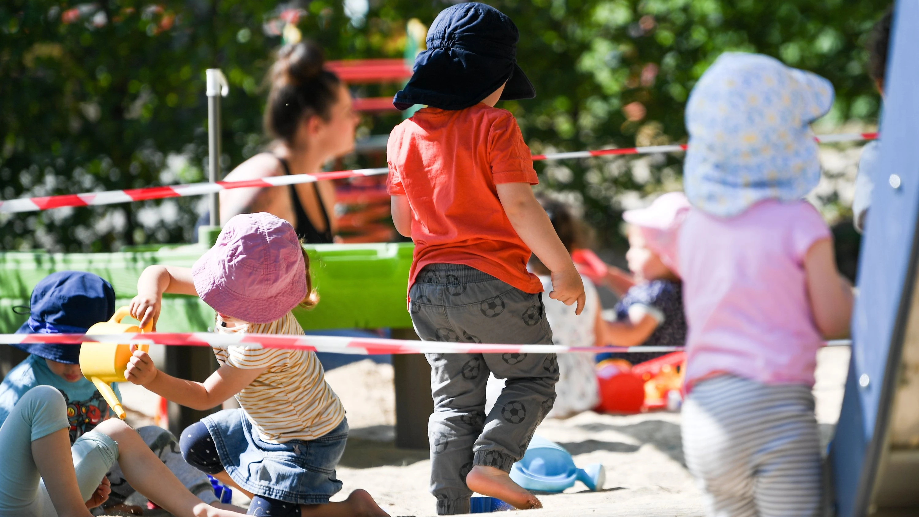 Digitalisierung: Bald kommt das Kindergeld ganz automatisch aufs Konto
