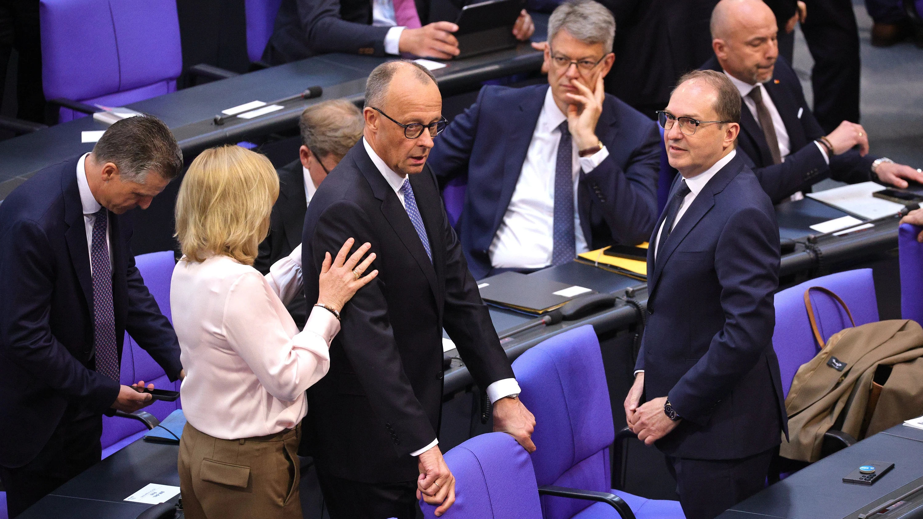 Das erste Regierungsjahr: Von A wie Abweichler bis Z wie Zufallsverfahren