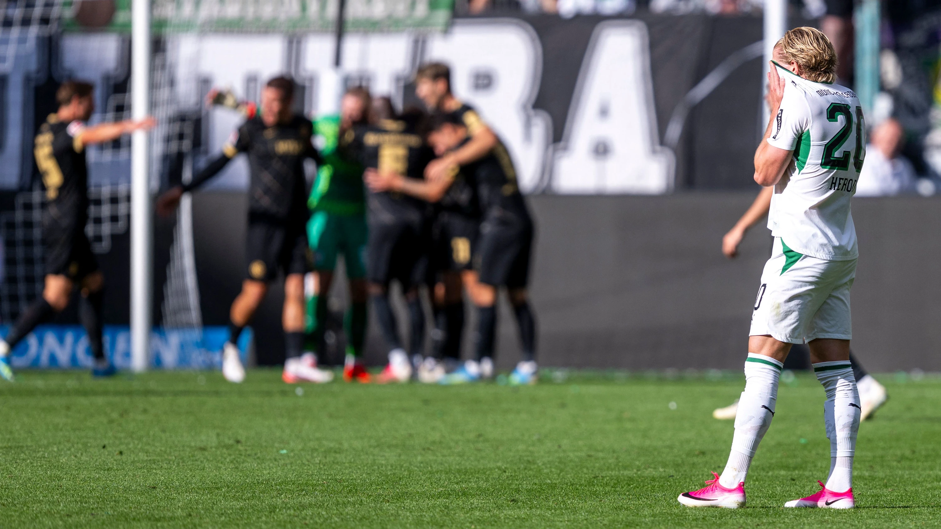 Gladbachs Fehlstart: Borussia Mittelmaß