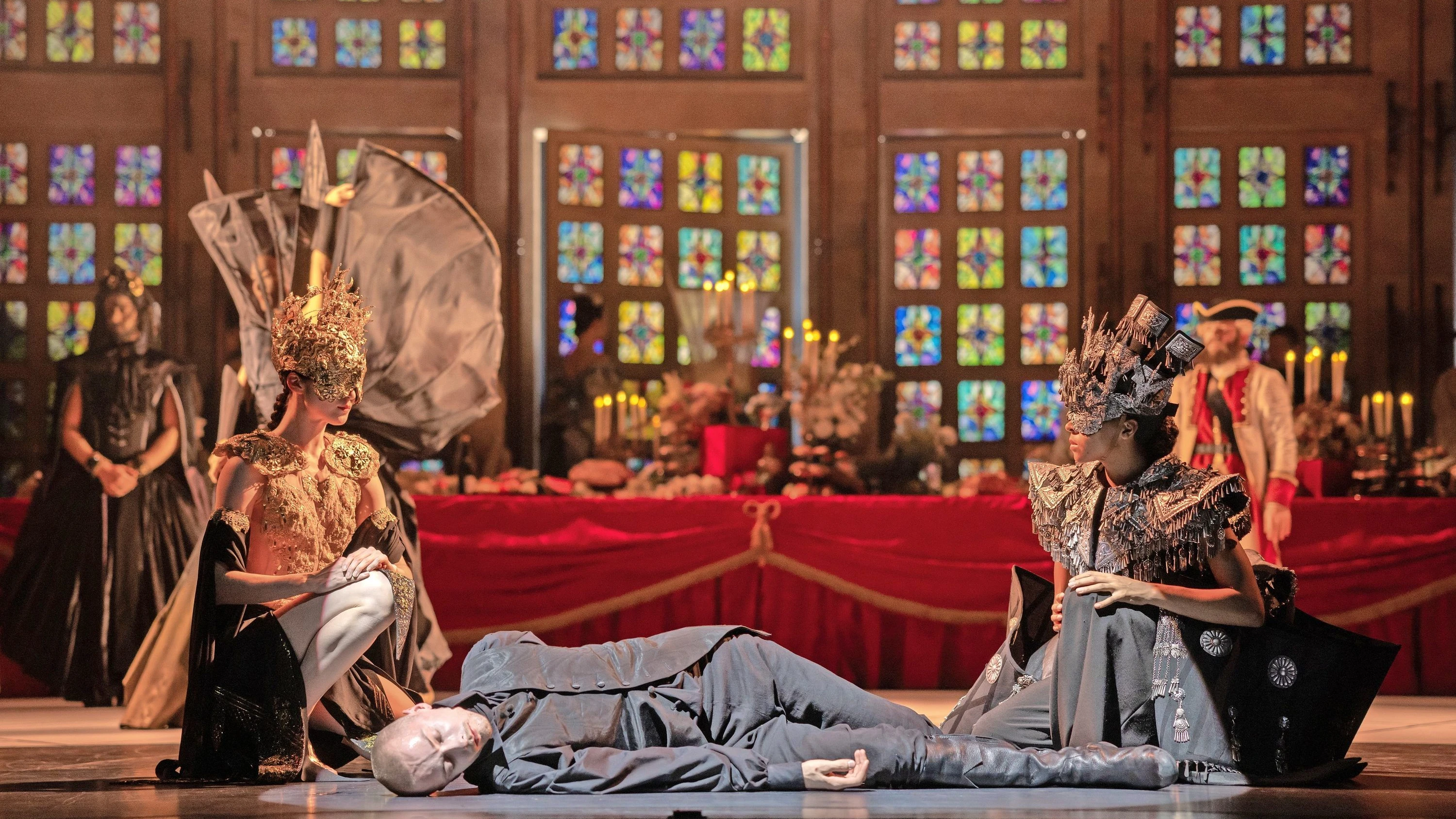 Tanzpremiere in Genf: Verweile doch, Kostüm, du bist so schön Tanzpremiere in Genf: Verweile doch, Kostüm, du bist so schön