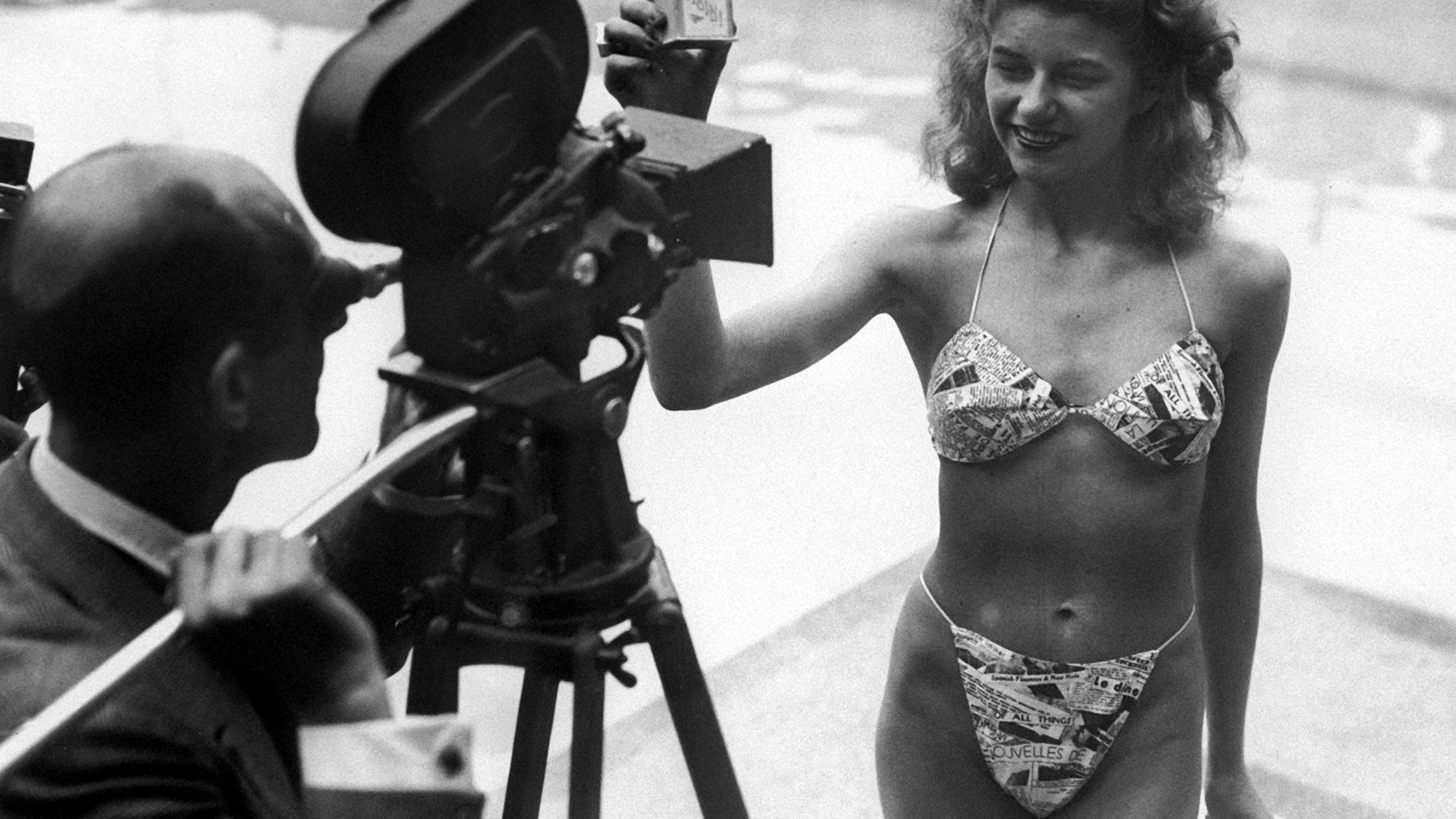 Wenn ein Ingenieur Modegeschichte schreibt: Am 5. Juli 1946 präsentierte die Casino-Tänzerin Micheline Bernardini in der Pariser Piscine Molitor den ersten Bikini. - dpa