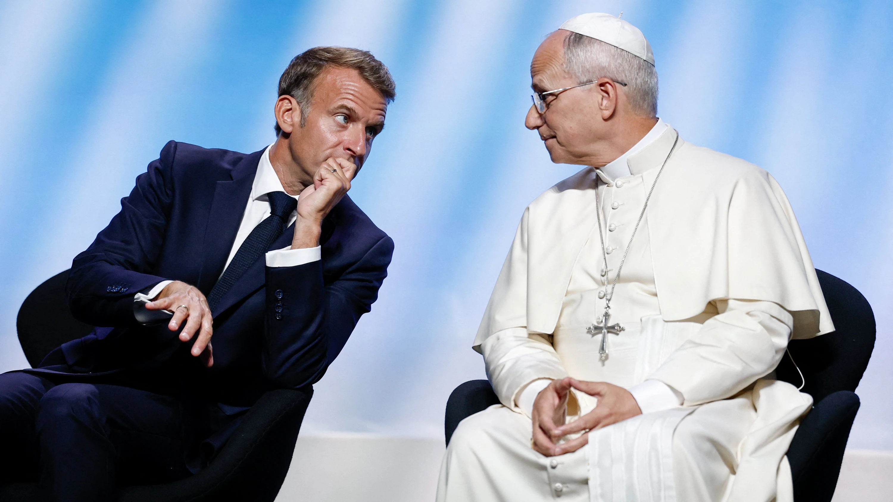 Papst in Frankreich: Sie suchen nach Halt Papst in Frankreich: Sie suchen nach Halt