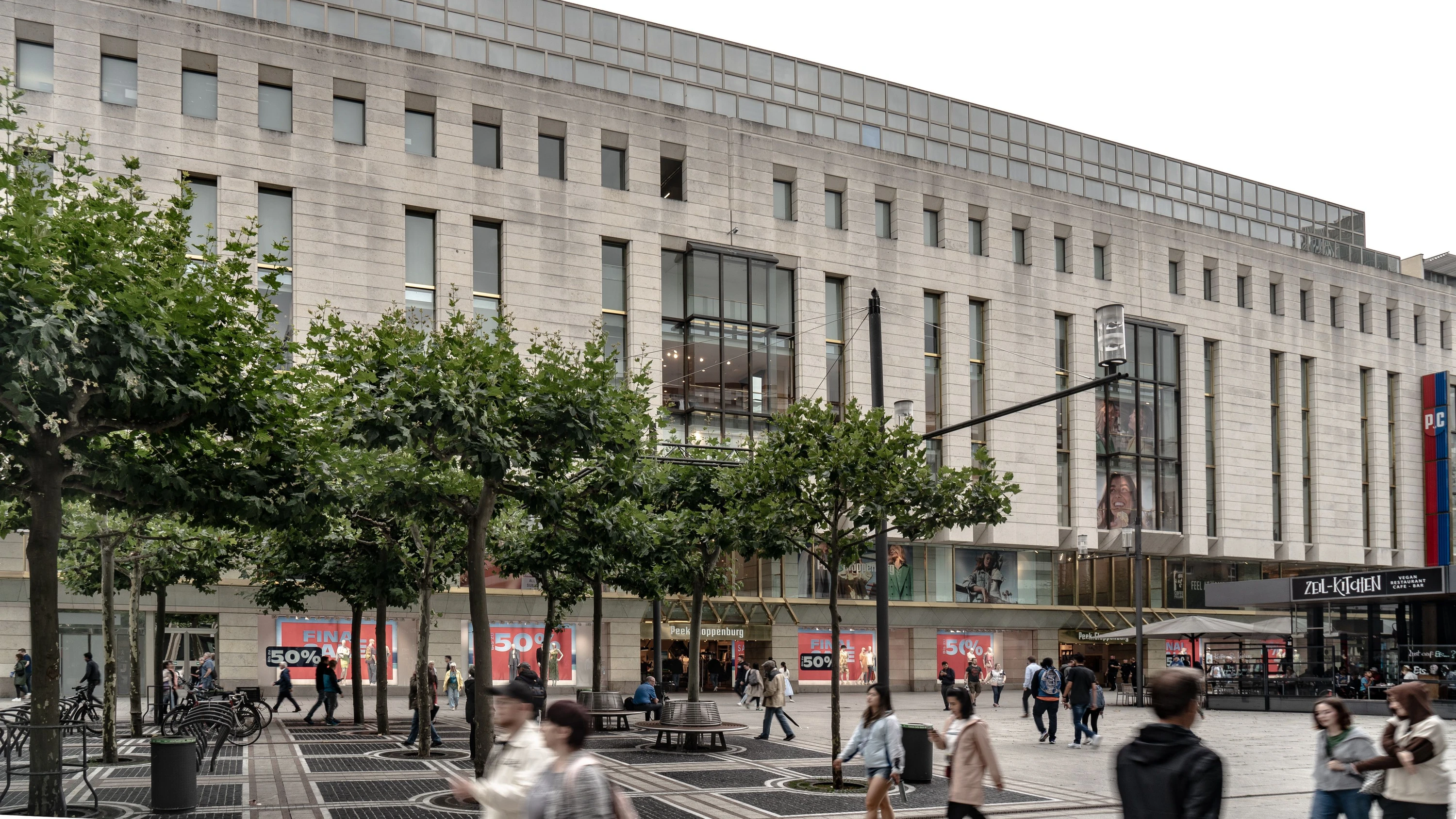Peek-&-Cloppenburg-Haus: Kommt Zara zurück an die Zeil?