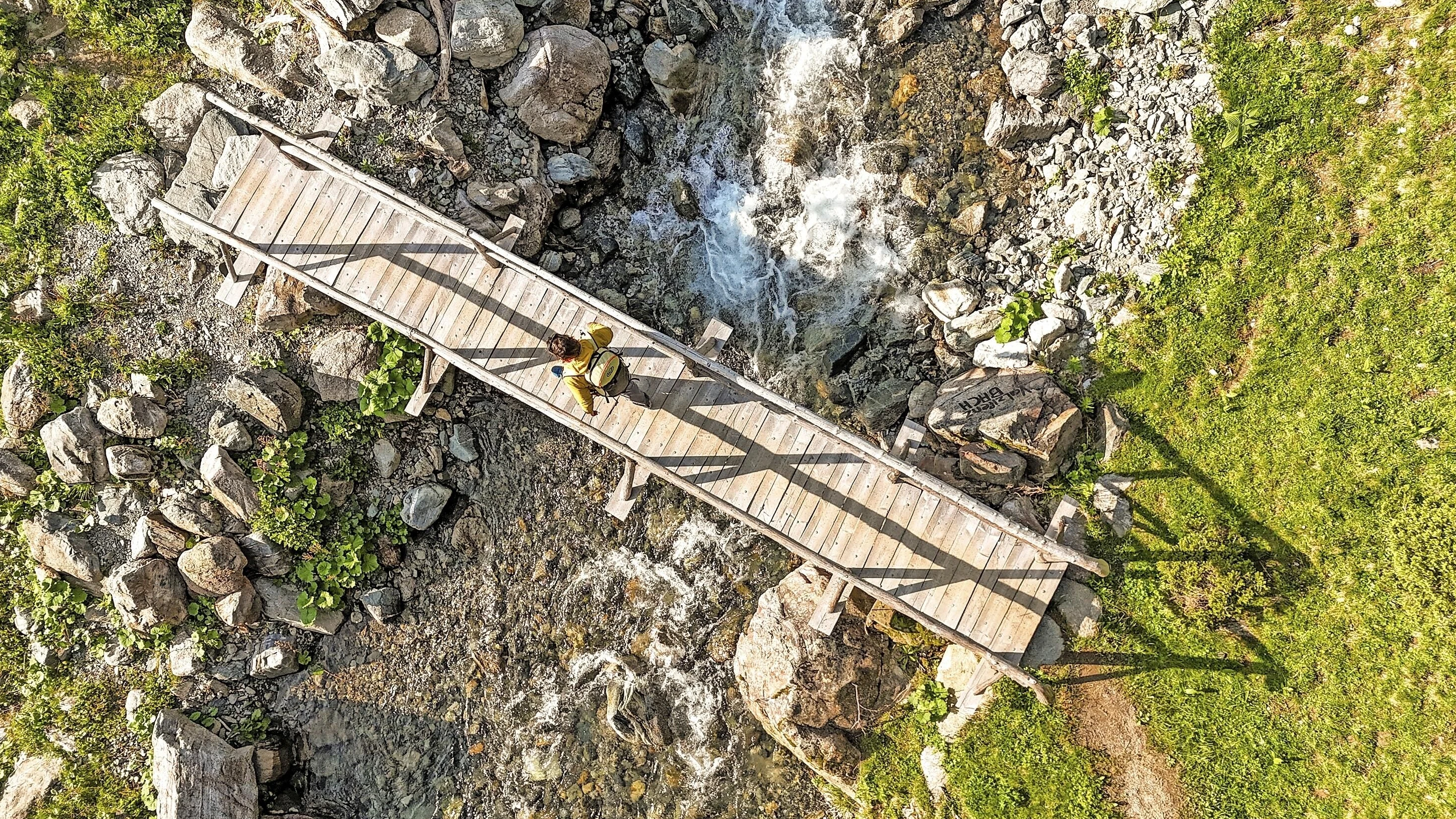 Alpenüberquerungen sind in Mode gekommen – und daher sind ruhige Strecken gefragt, wie etwa von Klosters ins Montafon. - Klaus Kranebitter