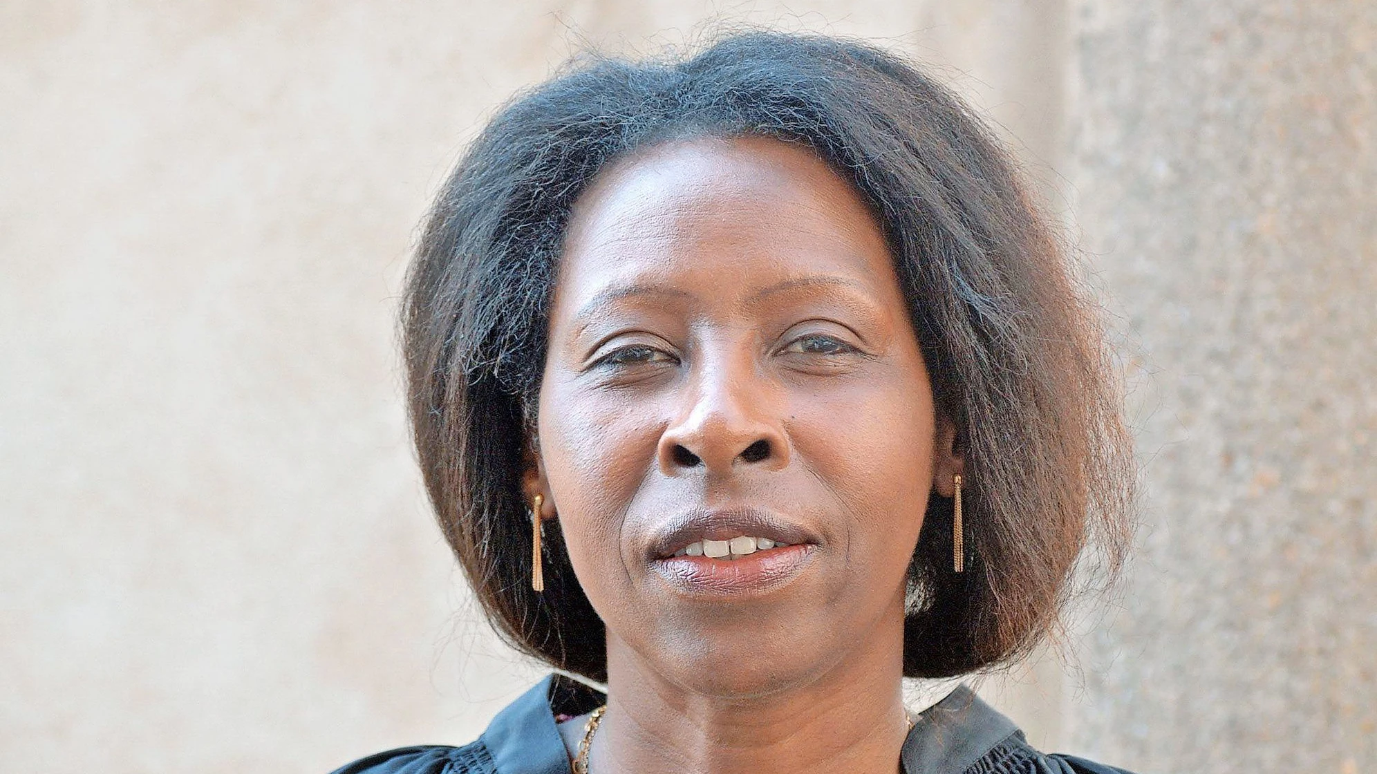 Eine Erlöserin aus Ruanda: Heilerin oder Hexe?