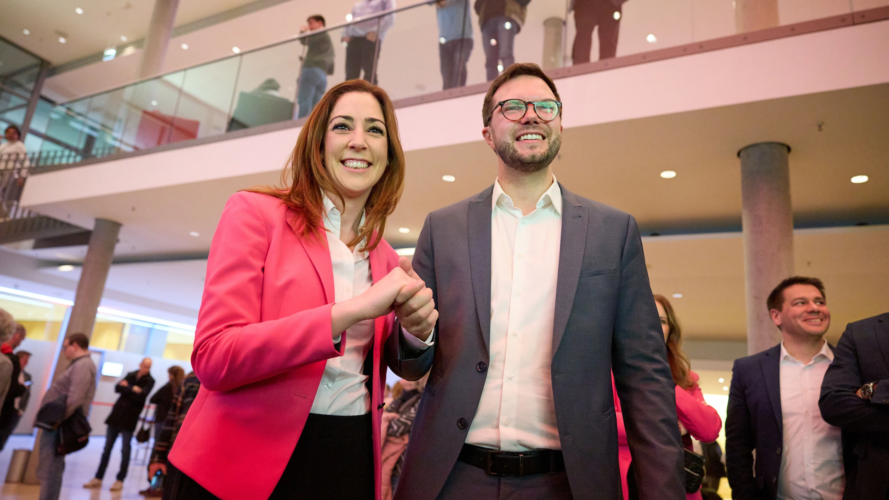 Hanau nach Bieris Erfolg: Parteien und Personalien