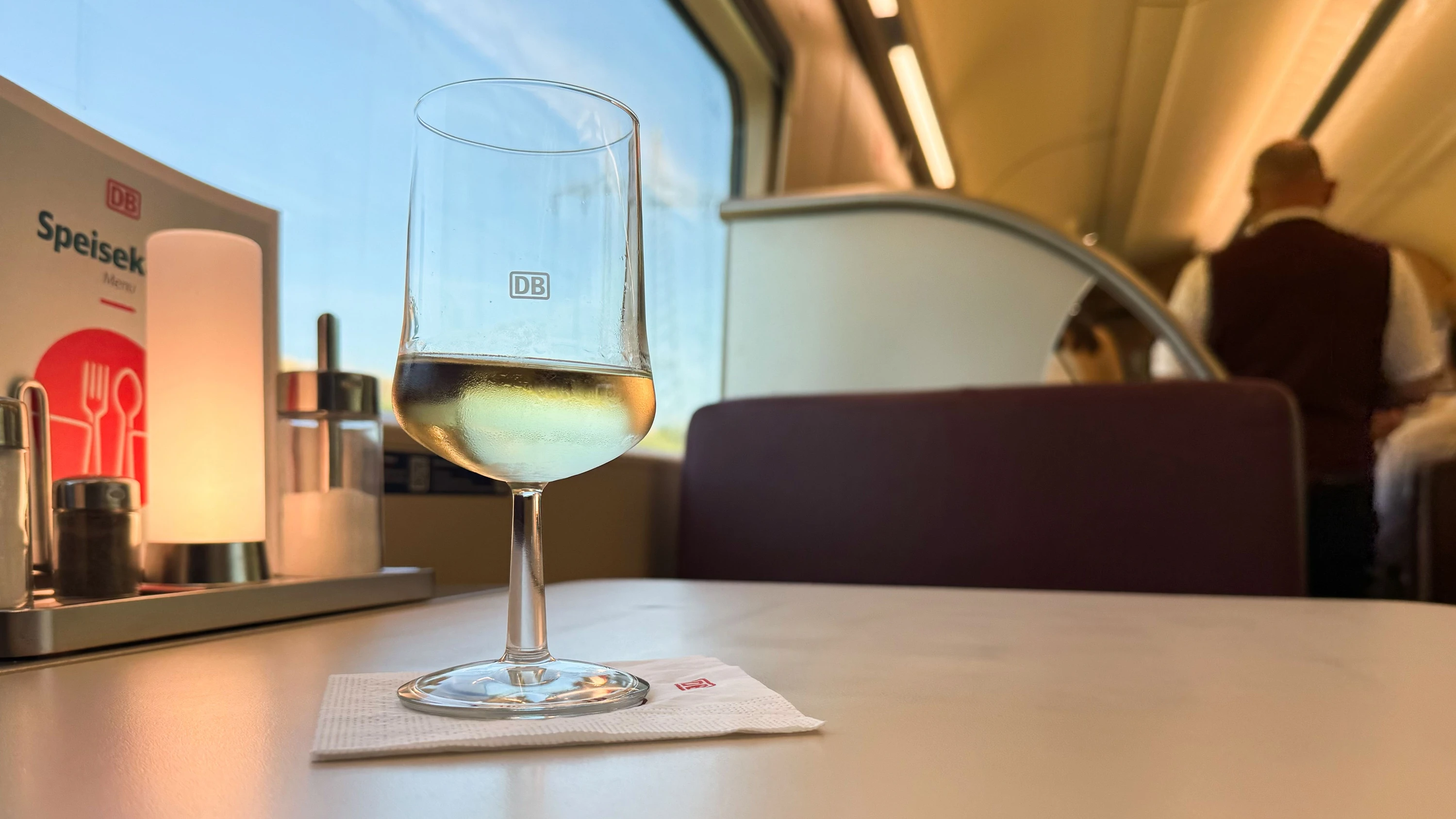 Neue Weine bei der Bahn: Trinken in vollen Zügen Neue Weine bei der Bahn: Trinken in vollen Zügen