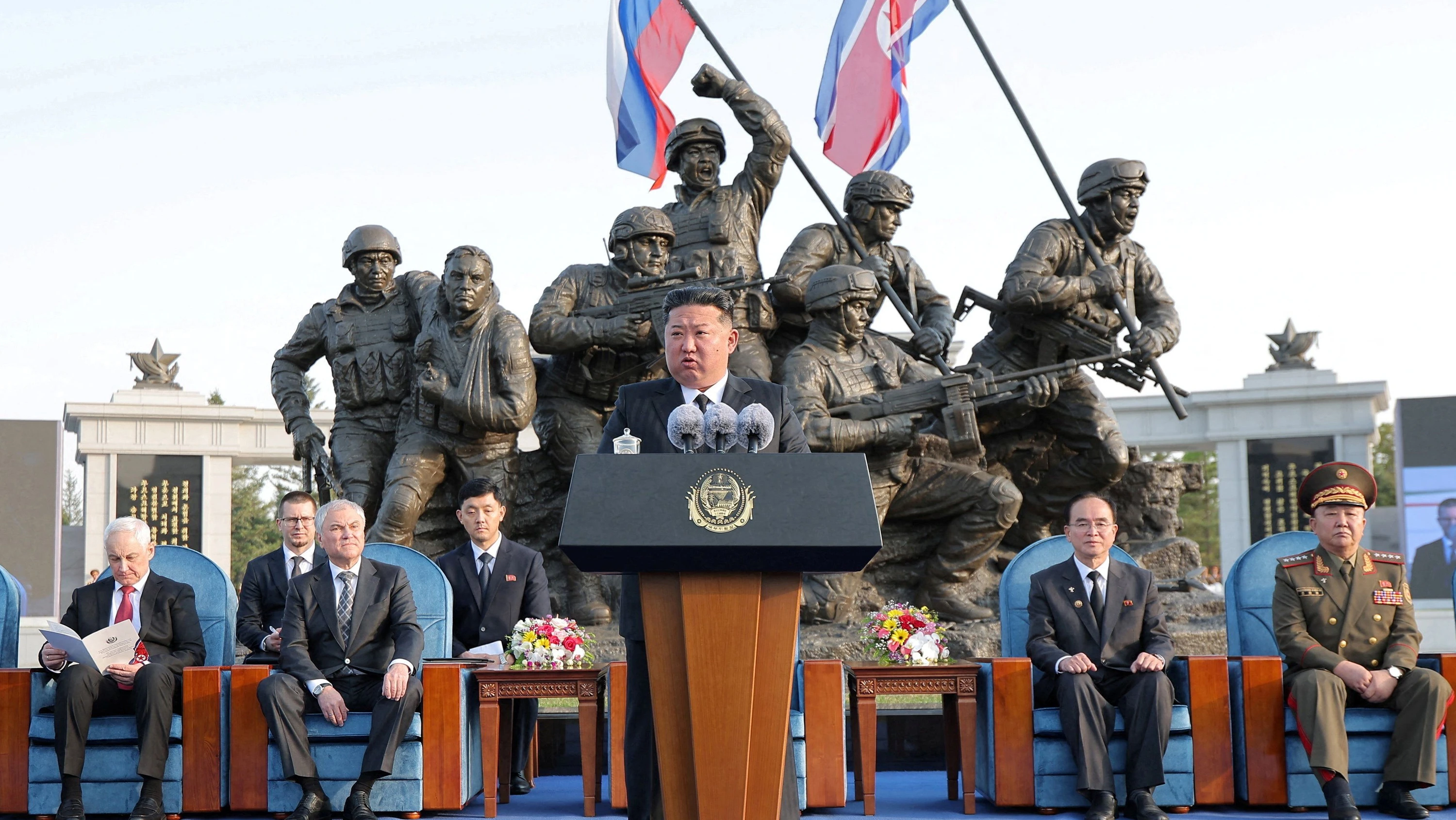 Liveblog Ukrainekrieg: Nordkorea ehrt seine in der Ukraine gefallenen Soldaten