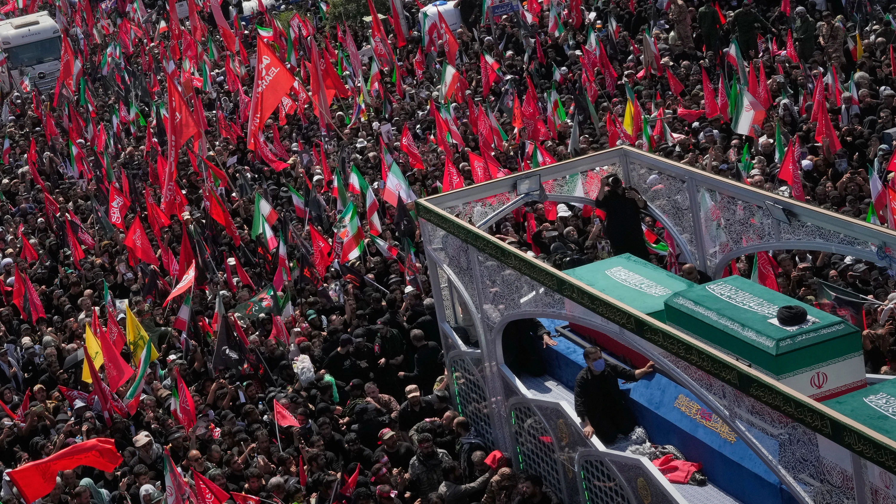 Liveblog Irankrieg: Trauerzug für Khamenei in Teheran begonnen Liveblog Irankrieg: Trauerzug für Khamenei in Teheran begonnen