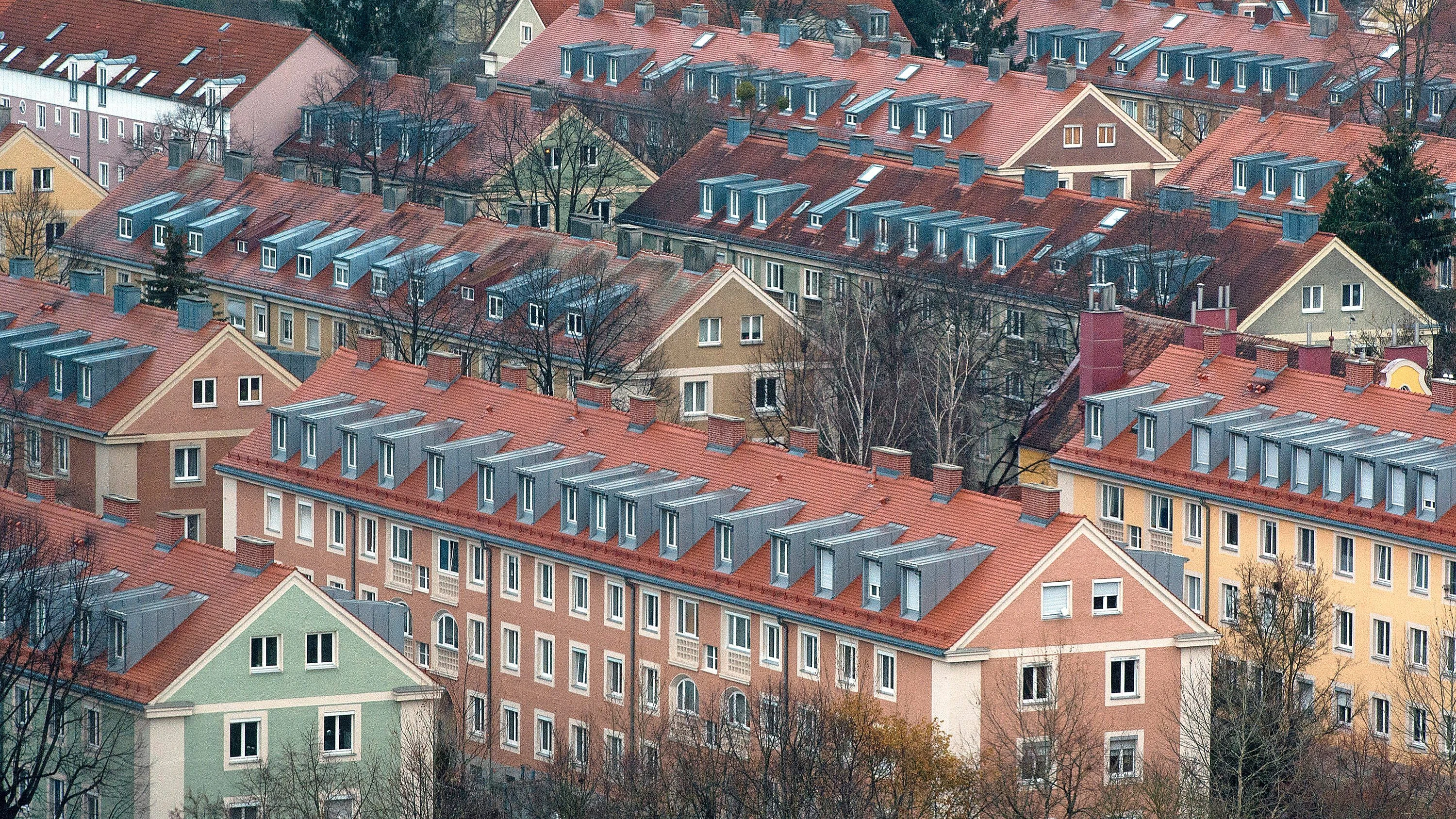 Immobilienkauf nach Baujahr: Wo der Altbau den Neubau schlägt Immobilienkauf nach Baujahr: Wo der Altbau den Neubau schlägt