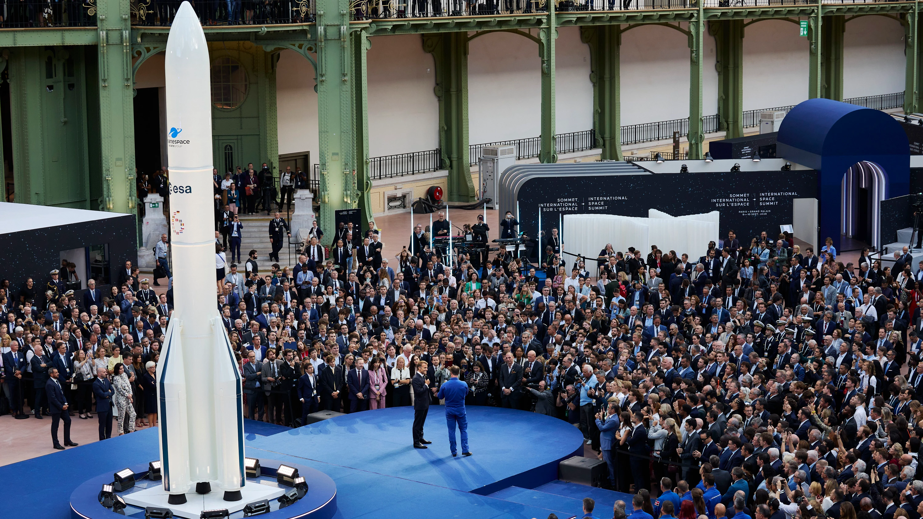 Neue Megaprojekte: Satellitenboom in Europa