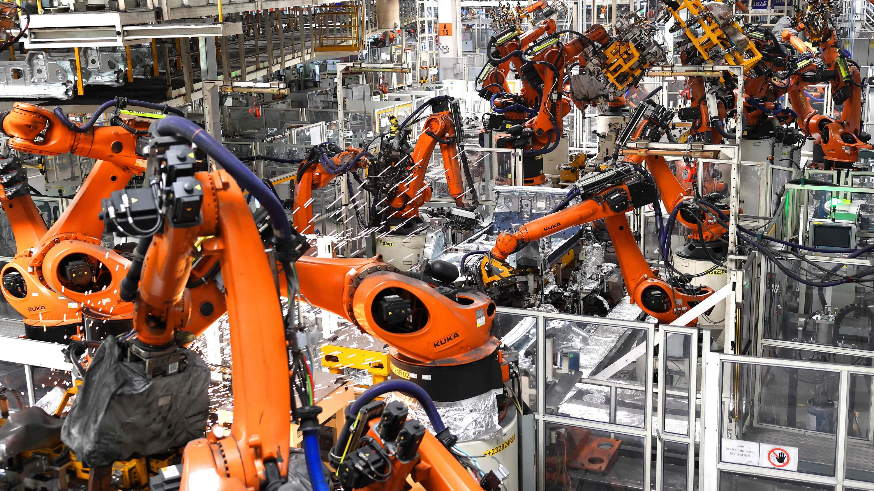 Autohersteller: VW wird zwischen den Weltmächten zerrieben