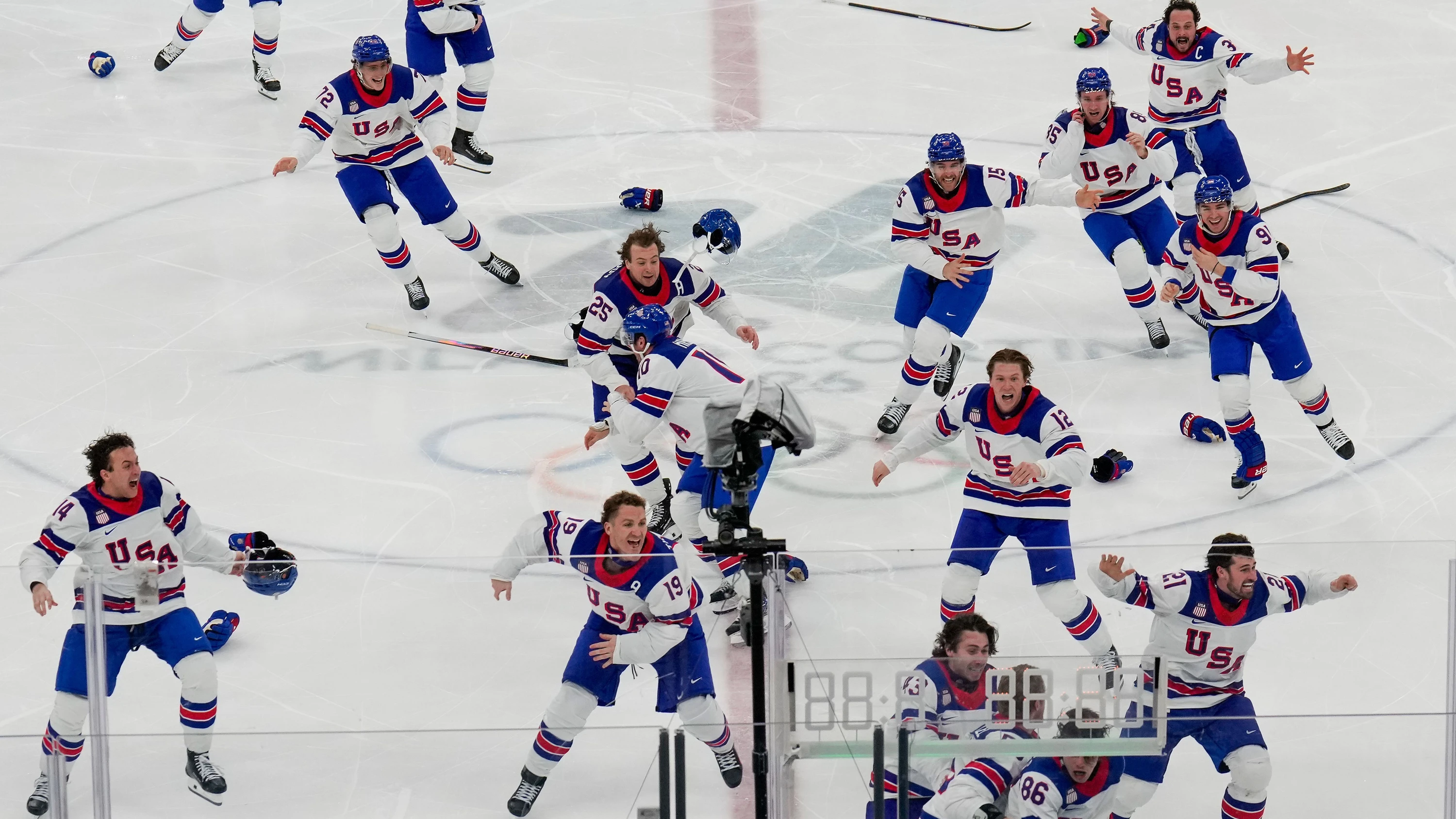 Liveblog Olympia 2026: USA gewinnen erstmals seit 1980 Gold im Eishockey Liveblog Olympia 2026: USA gewinnen erstmals seit 1980 Gold im Eishockey