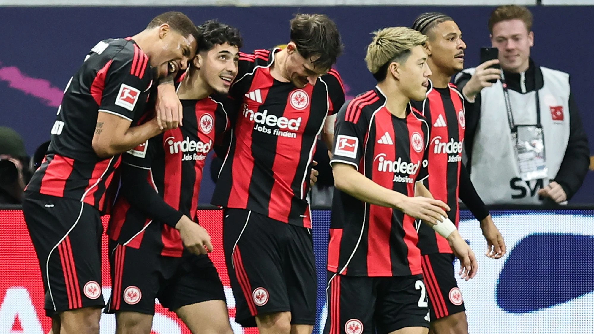 Zweiter Heimsieg unter Riera: Die Eintracht überholt Freiburg