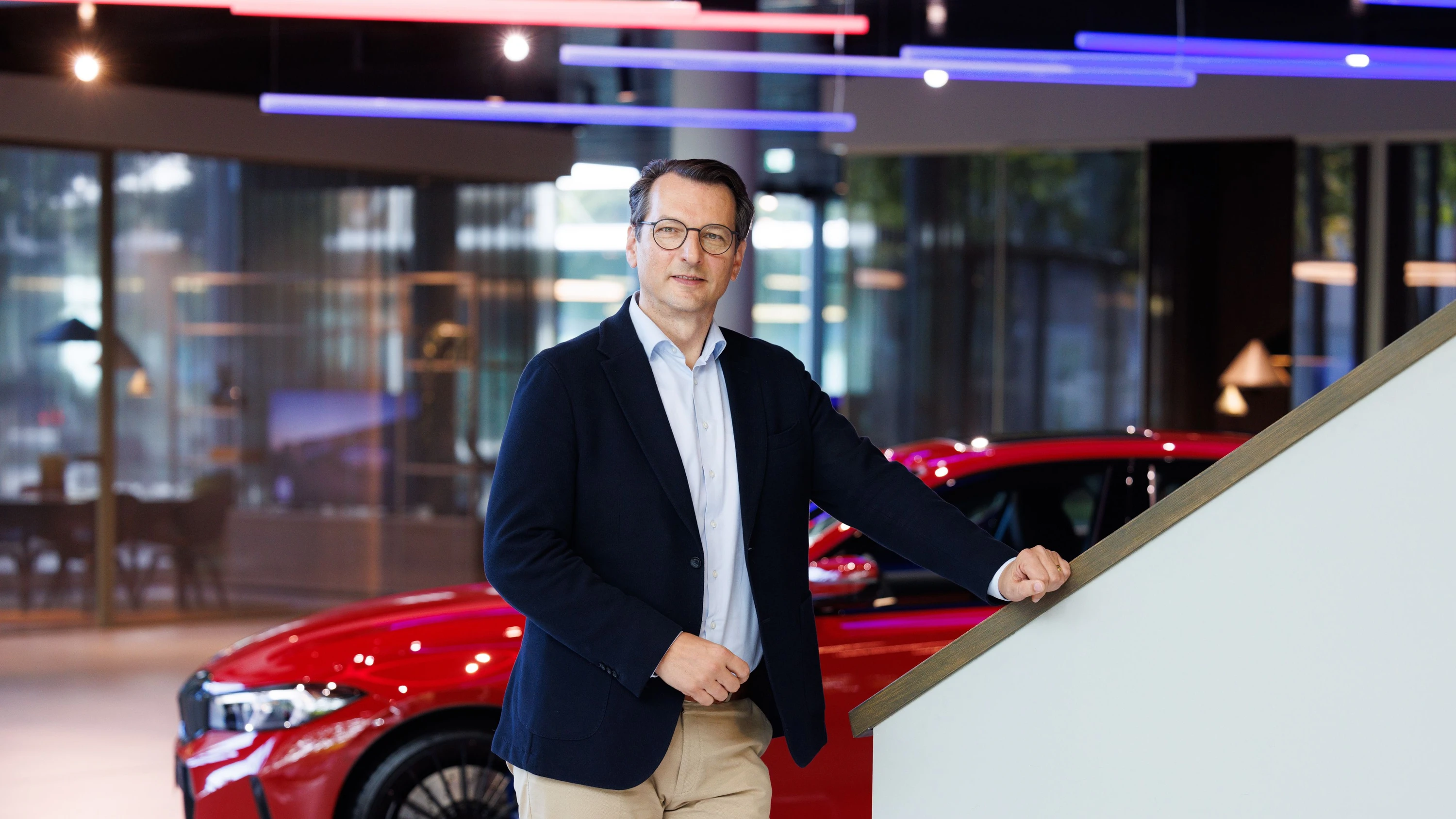 Neuer BMW-Chef im Interview: Warum ist ein BMW in China bis zu 30.000 Euro günstiger, Herr Nedeljković? Neuer BMW-Chef im Interview: Warum ist ein BMW in China bis zu 30.000 Euro günstiger, Herr Nedeljković?